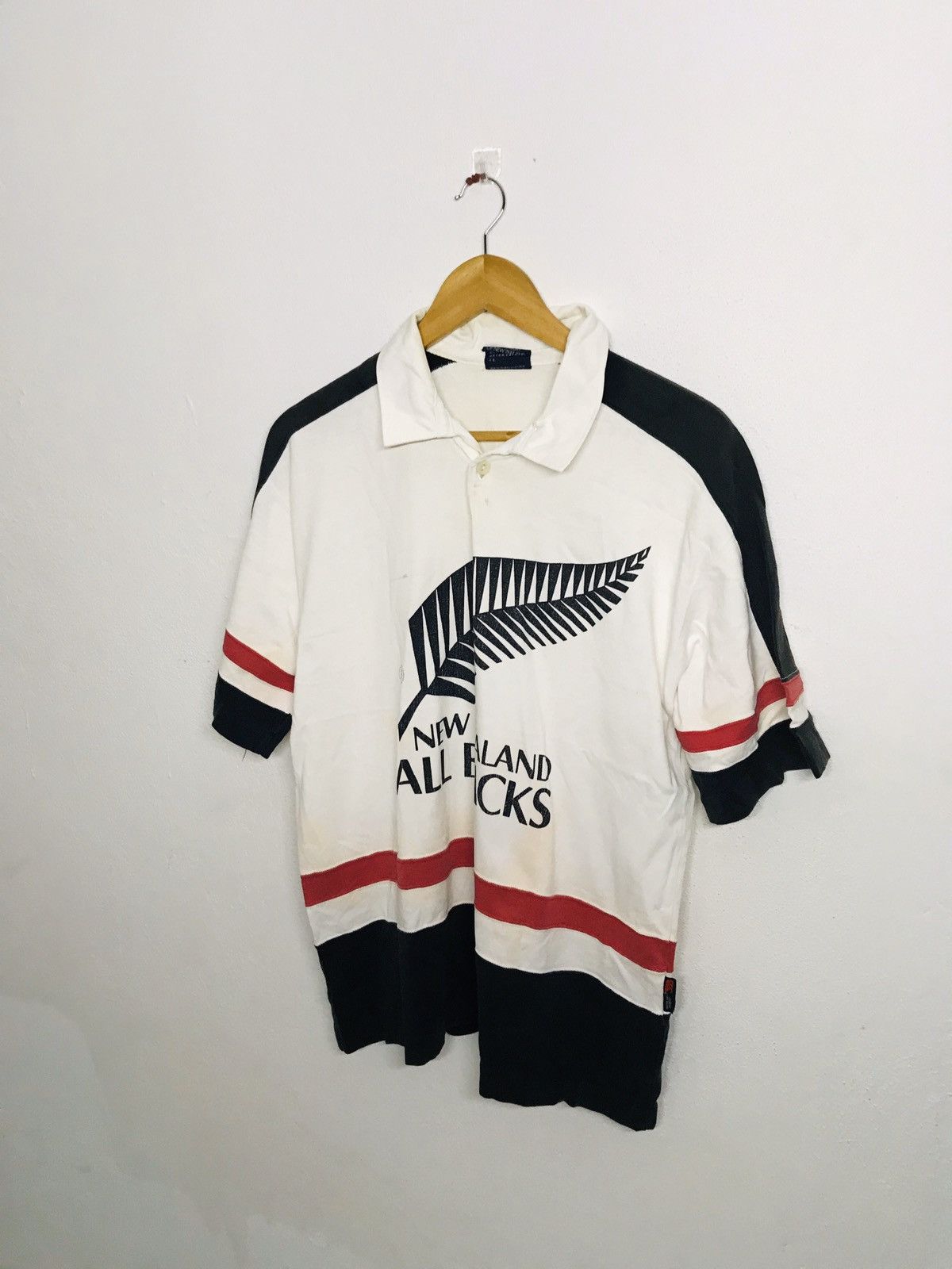 Canterbury Of New Zealand  ユニフォーム Canterbury of New Zealand Logo T-Shirt by Canterbury / World