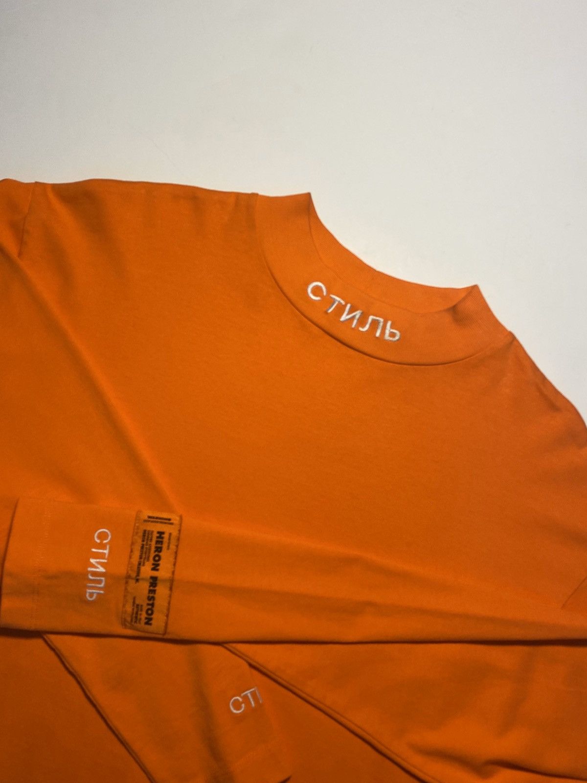 Heron Preston Oversized Heron Preston Mock Neck Orange Long Sleeve Tee Size US S / EU 44-46 / 1 - 1 Thumbnail