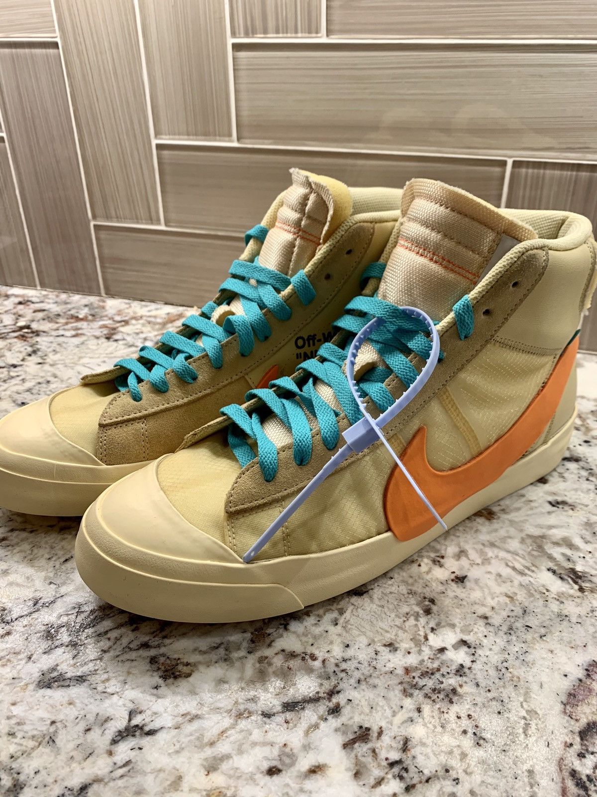 Off white blazer laces best sale