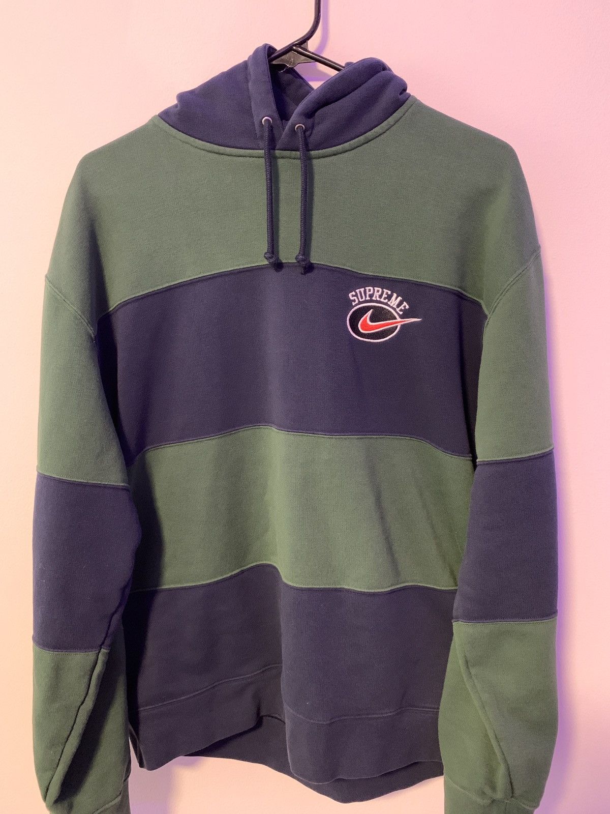 supreme nike stripe hooded sweatshirt