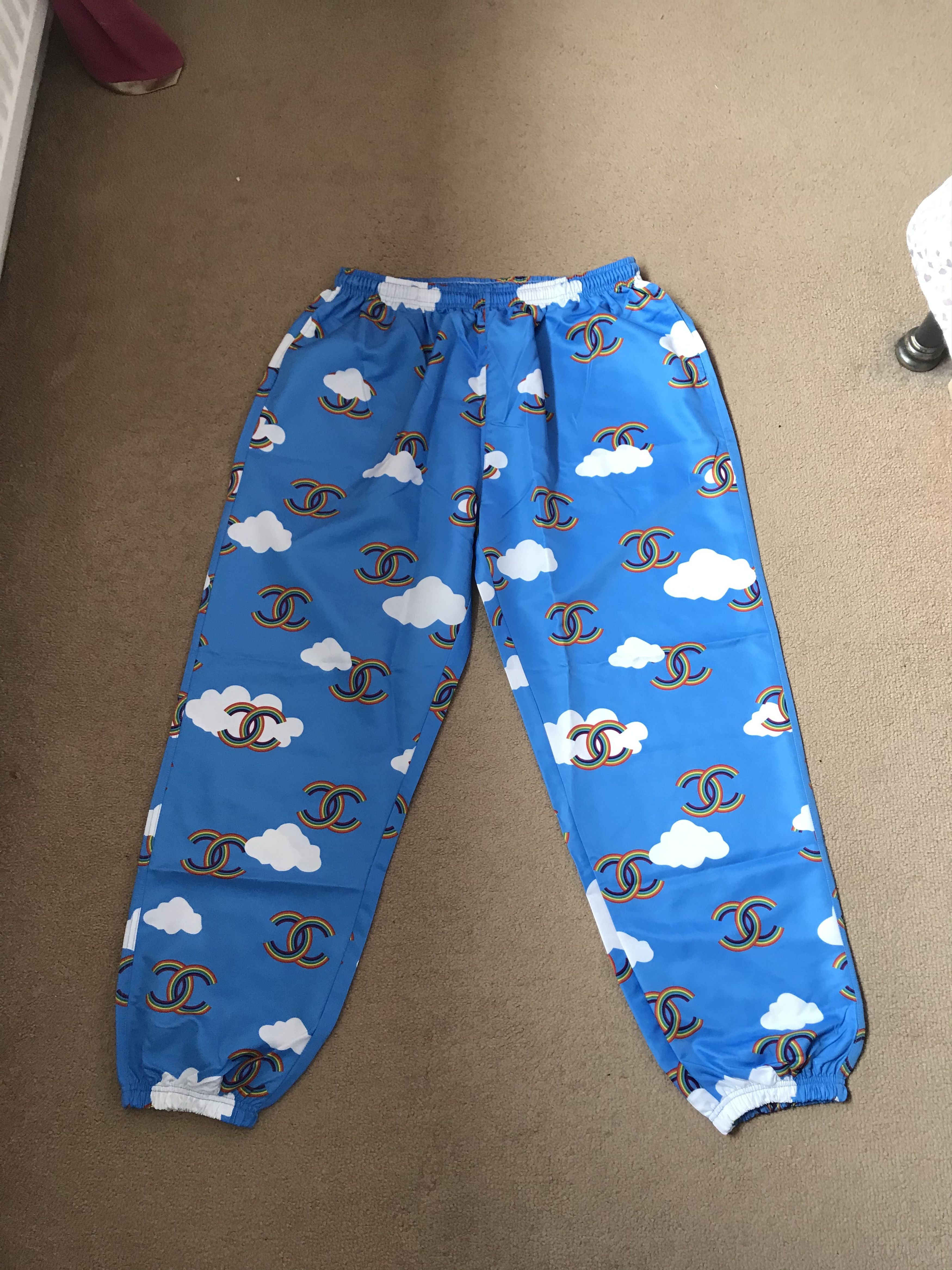 Tsuwoop cc cloud discount sweatpants