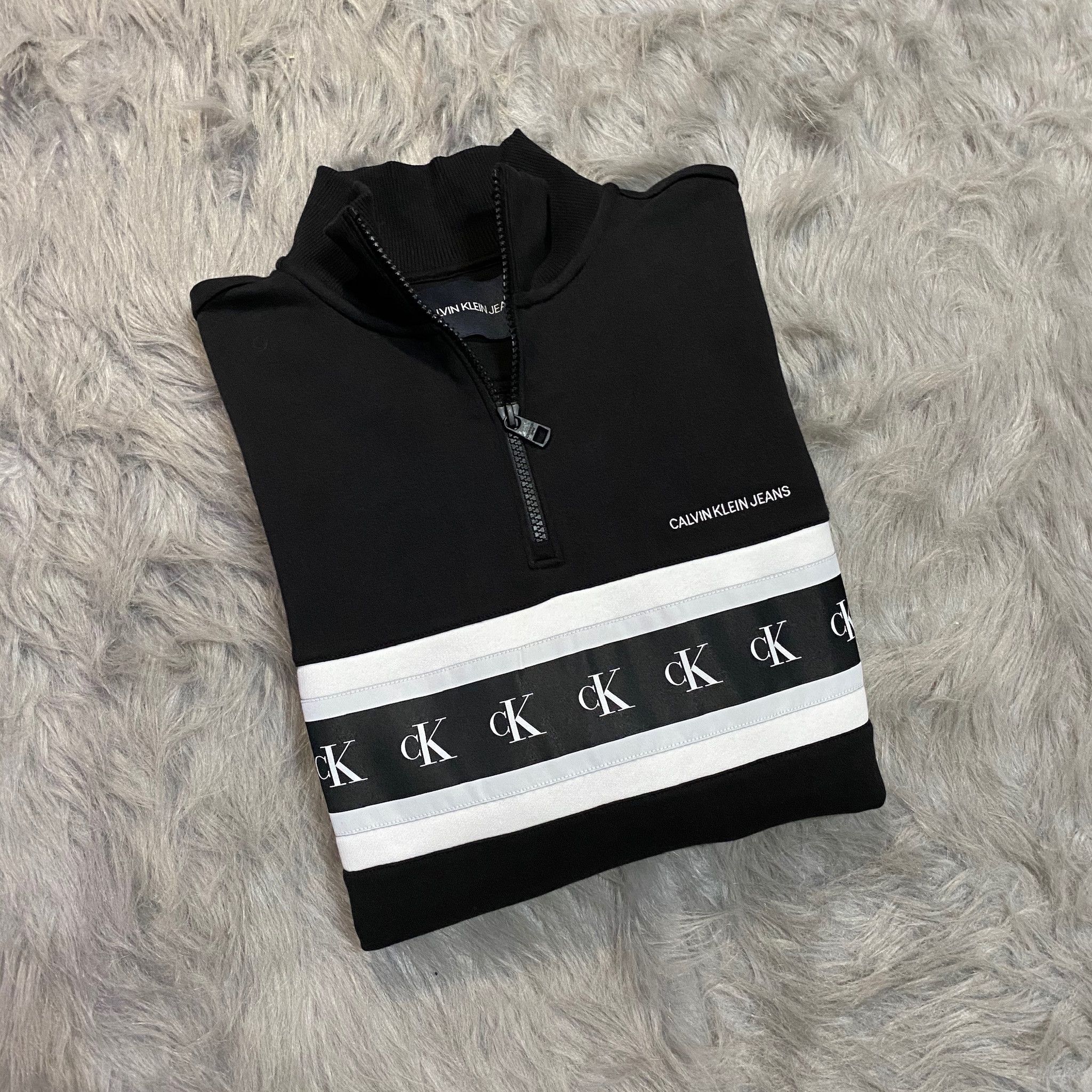 Calvin Klein BNWT REPEAT TAPE LOGO QUARTER ZIP SWEATER JACKET Size US S / EU 44-46 / 1 - 1 Thumbnail