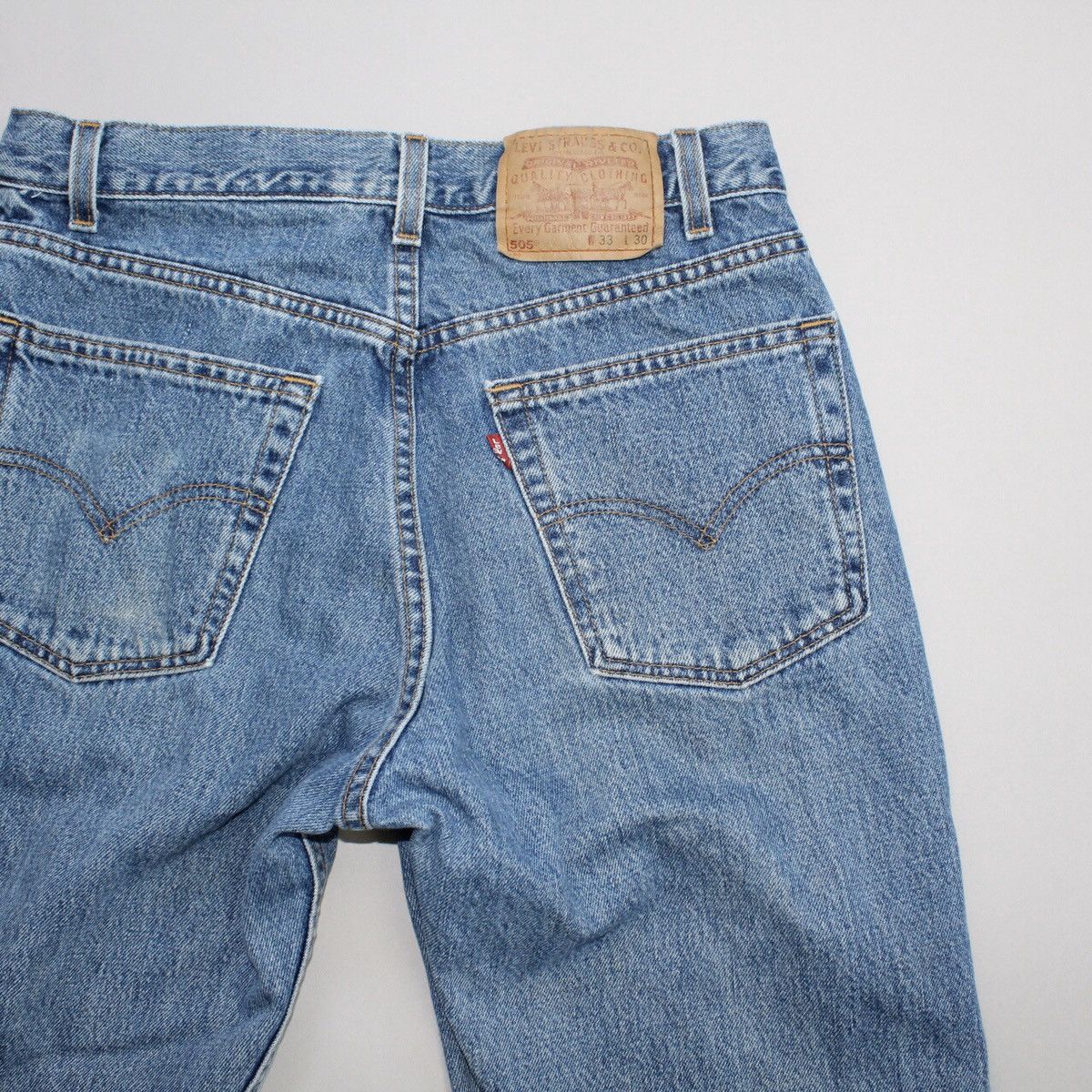 Levi's × Vintage 90s Mid Wash Levis 505s Size US 31 - 5 Thumbnail