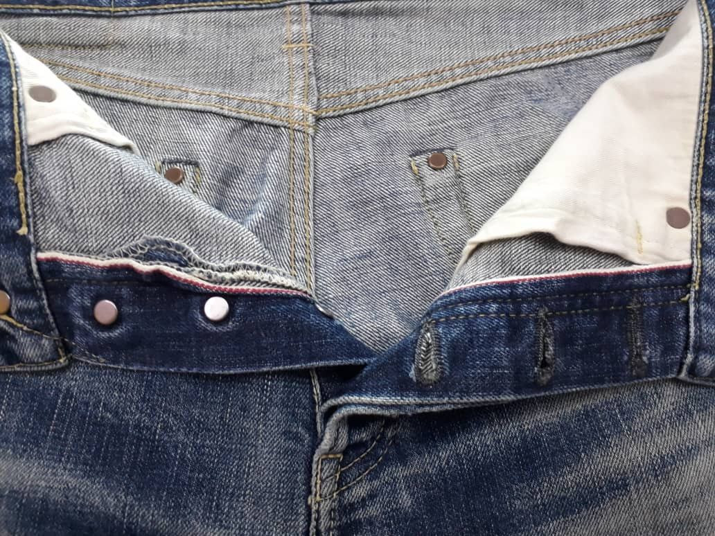 Japanese Brand Tabloid News Jeans Selvedge Denim Distressed Size US 30 / EU 46 - 10 Thumbnail