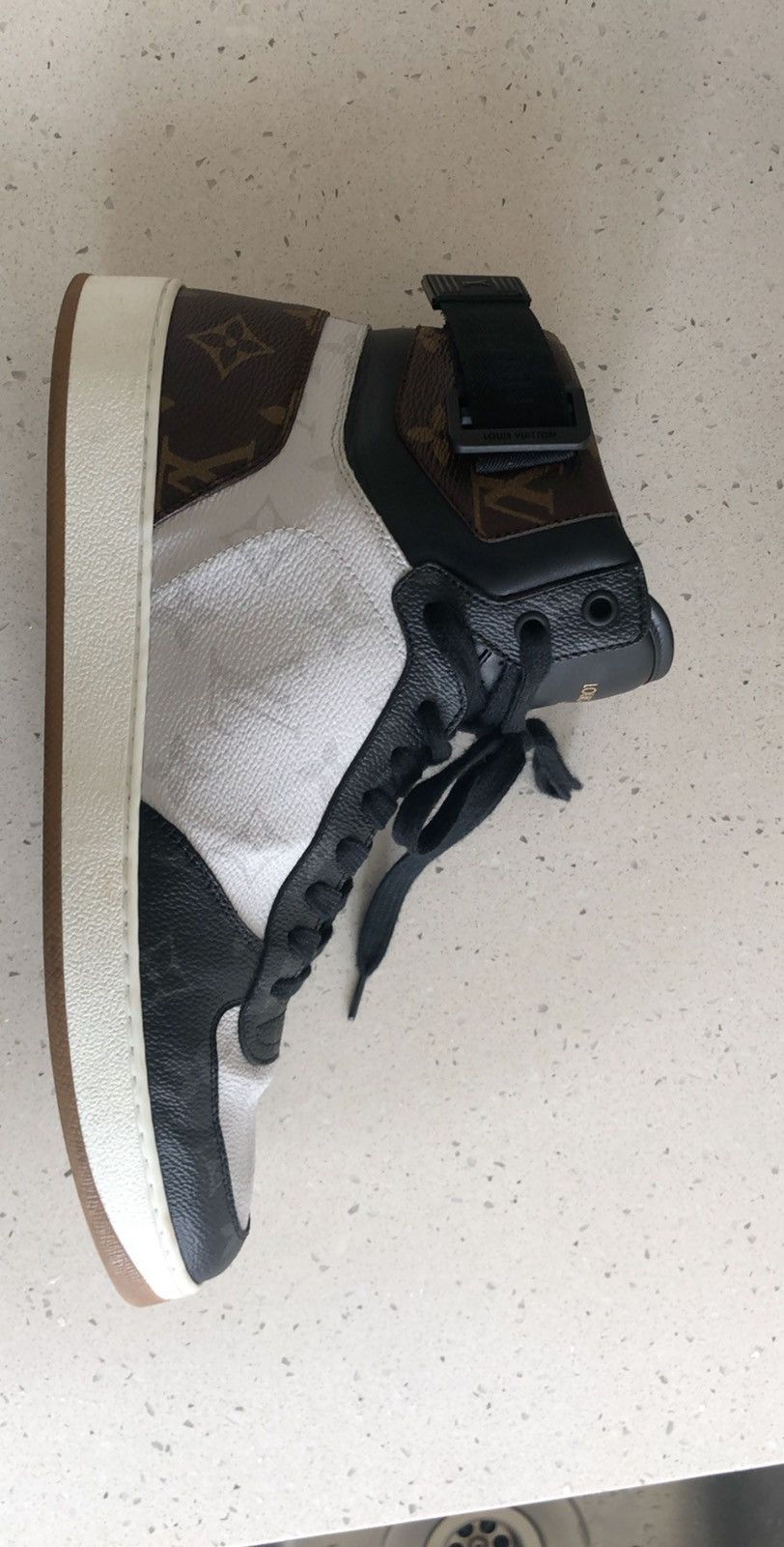 Louis Vuitton Louis Vuitton sneakers Size US 9.5 / EU 42-43 - 7 Thumbnail