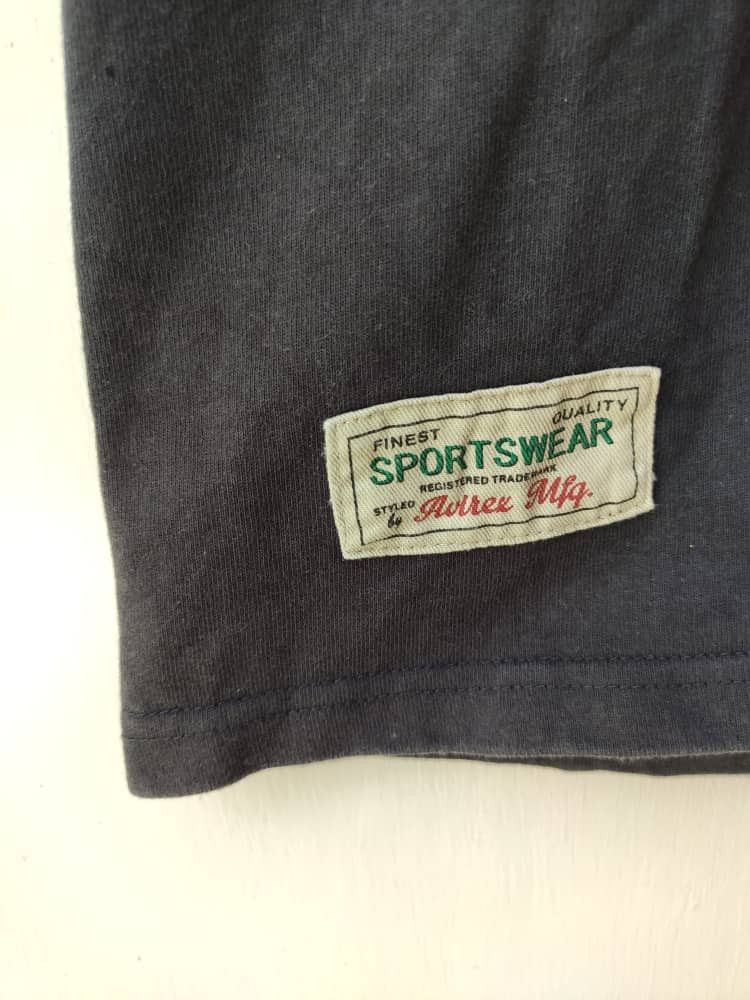 Avirex Avirex t shirt spell out Size US XL / EU 56 / 4 - 6 Thumbnail