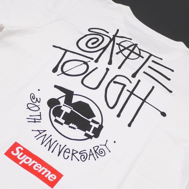 Supreme 30th Anniversary Tee Size US L / EU 52-54 / 3 - 5 Preview