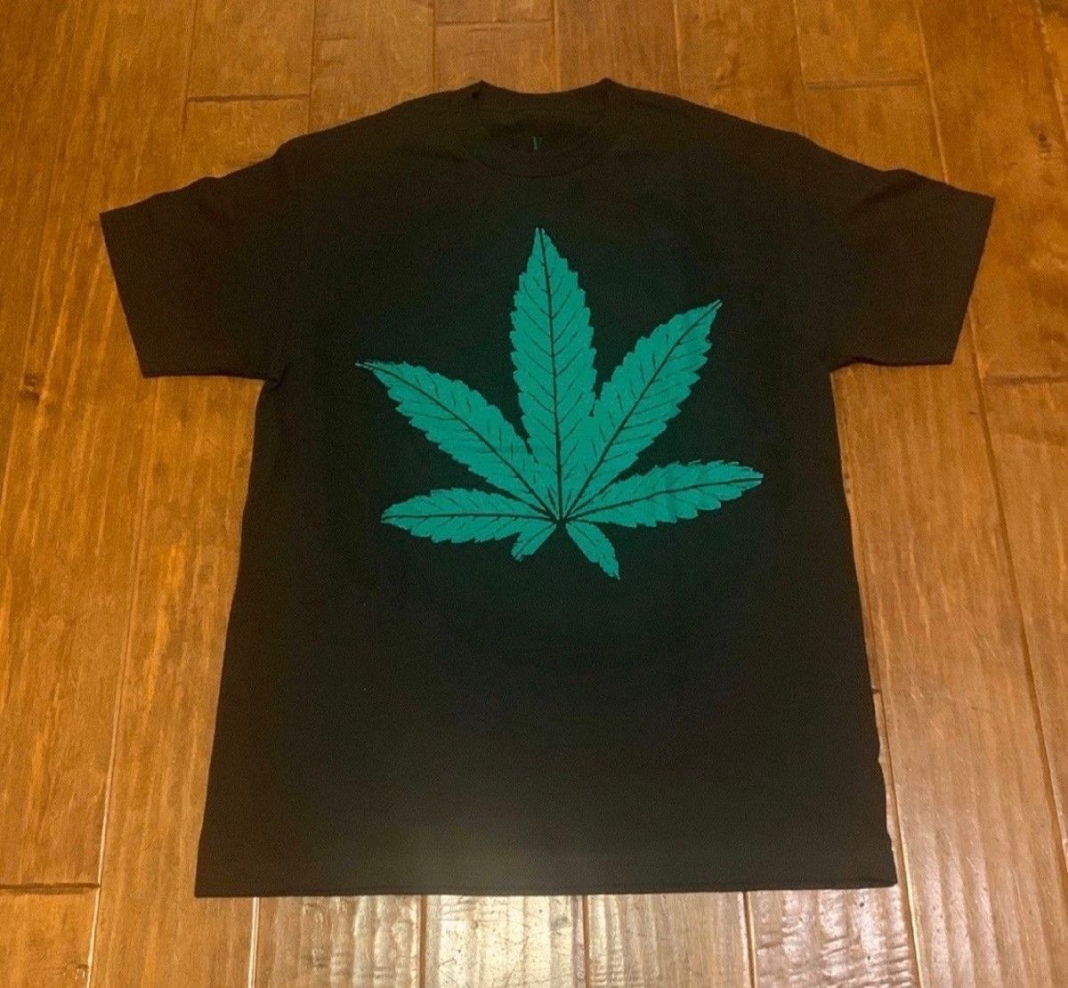 Vlone 420 Weed Tee-Size S- Black/Green store New Condition