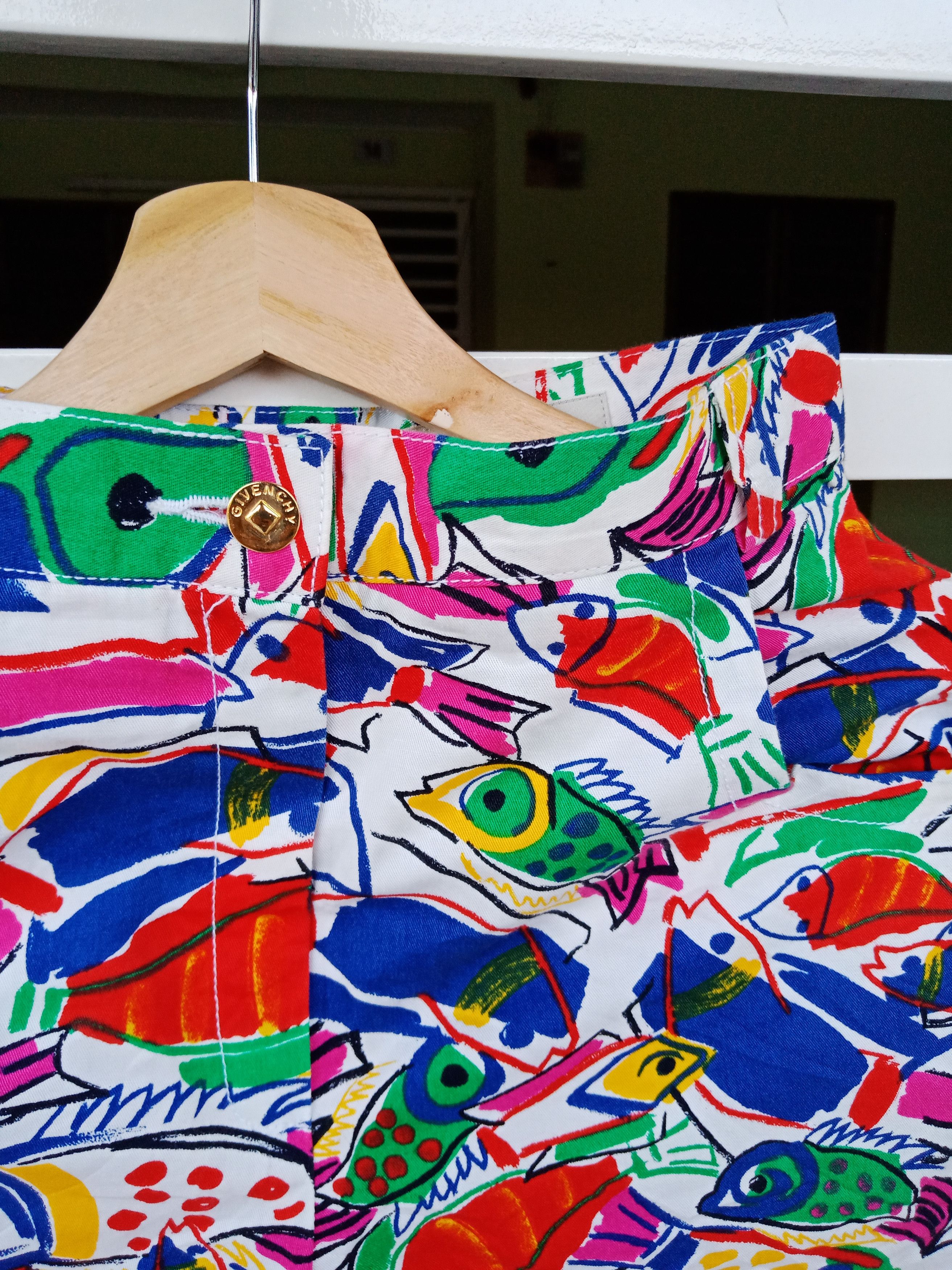 Givenchy Givenchy Boutique Avant Garde Fish Abstract Paints Size 25 Size 26" / US 2 / IT 38 - 10 Thumbnail