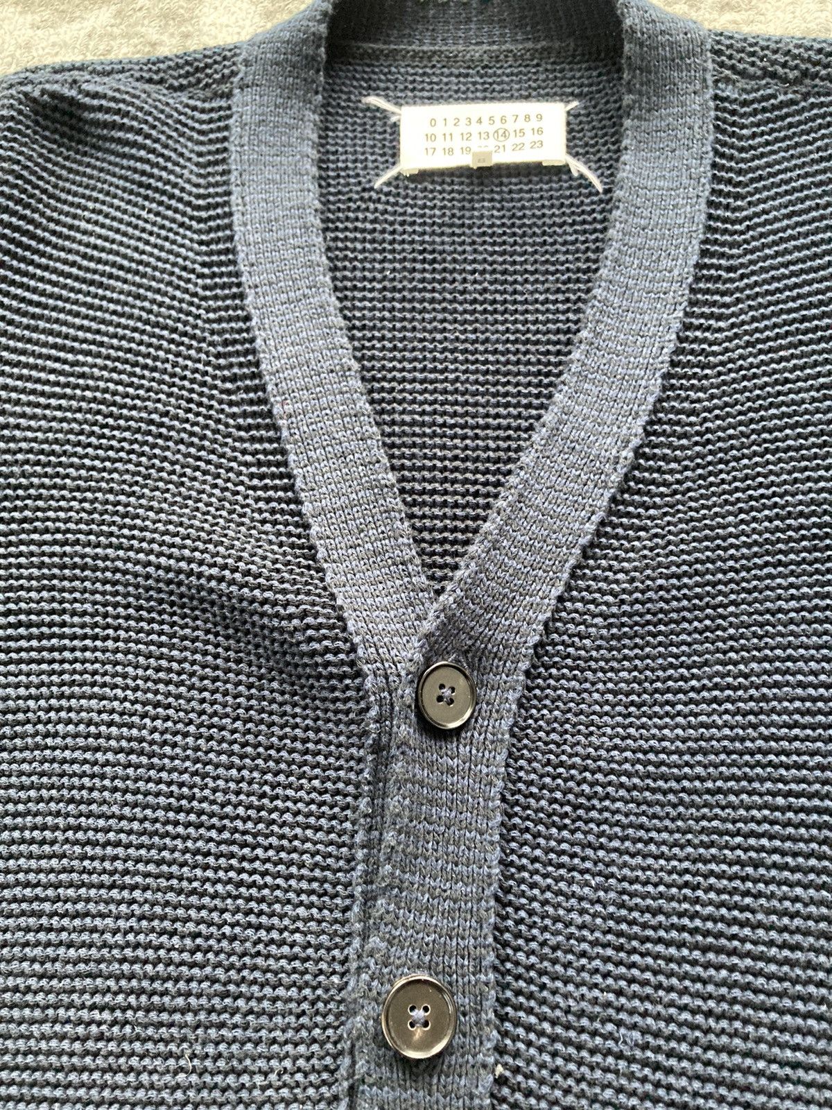 Maison Margiela Navy Knitted Cardigan Size US M / EU 48-50 / 2 - 5 Thumbnail