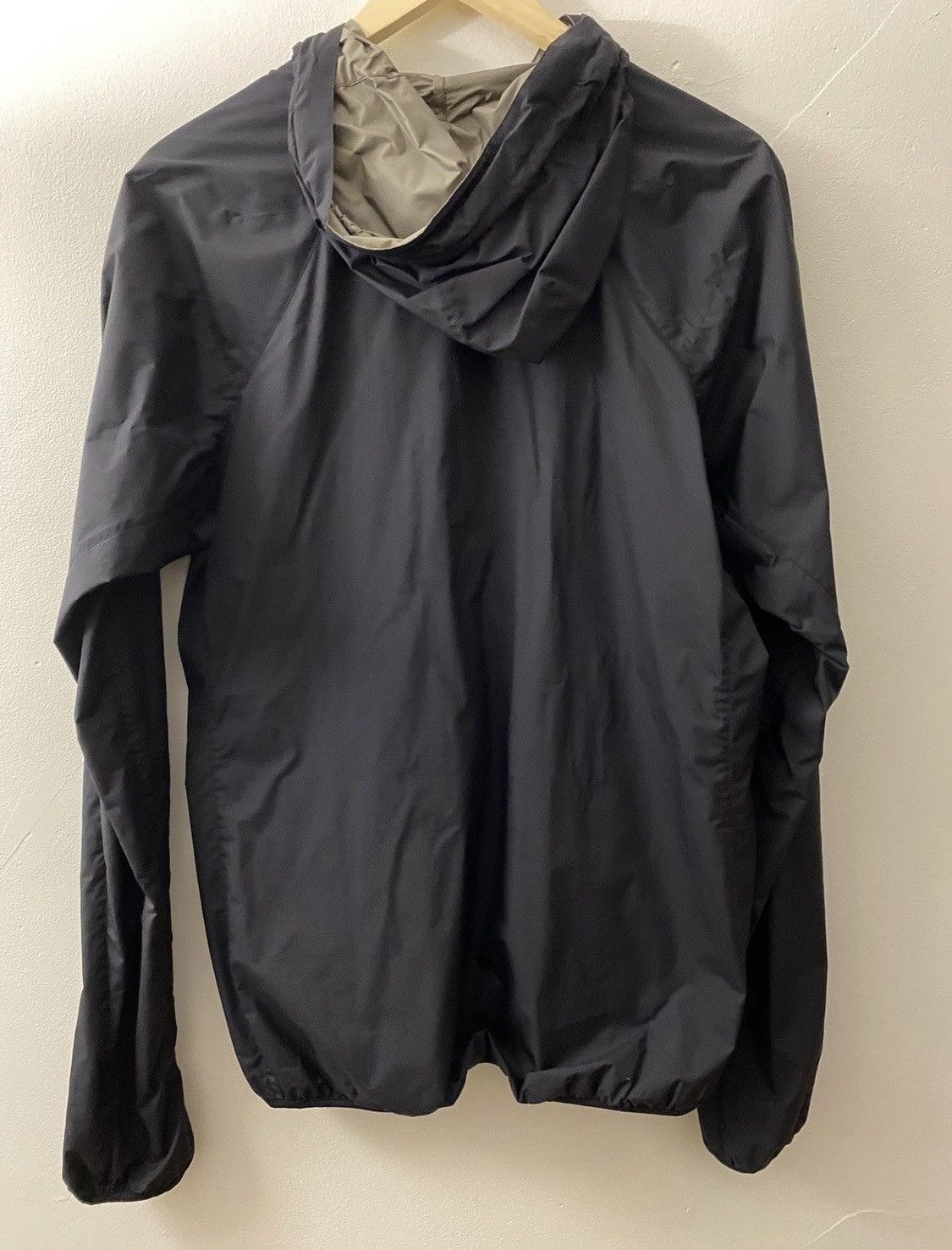 Acronym Acronym J25-WS Packable Shell | Grailed