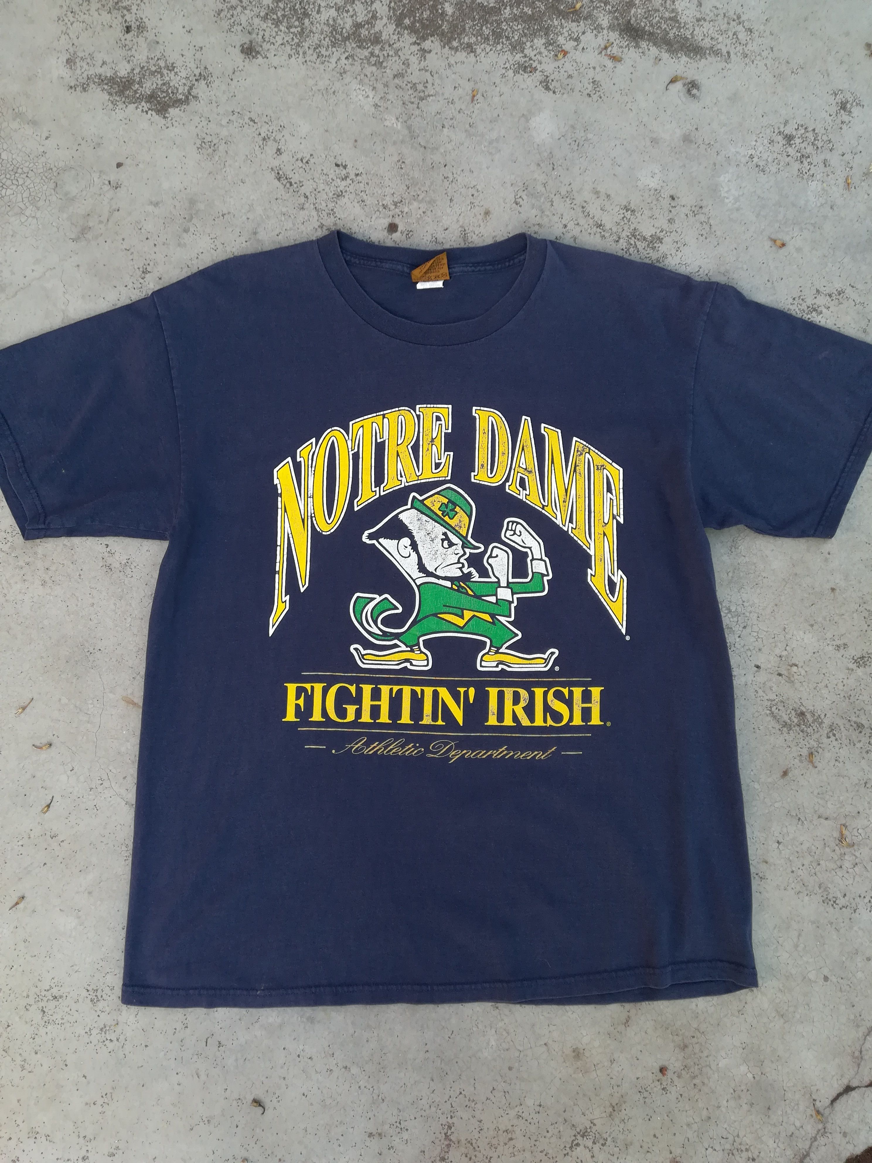 NCAA Vintage Notre Dame Fightin Irish Tee Size US XL / EU 56 / 4 - 2 Thumbnail