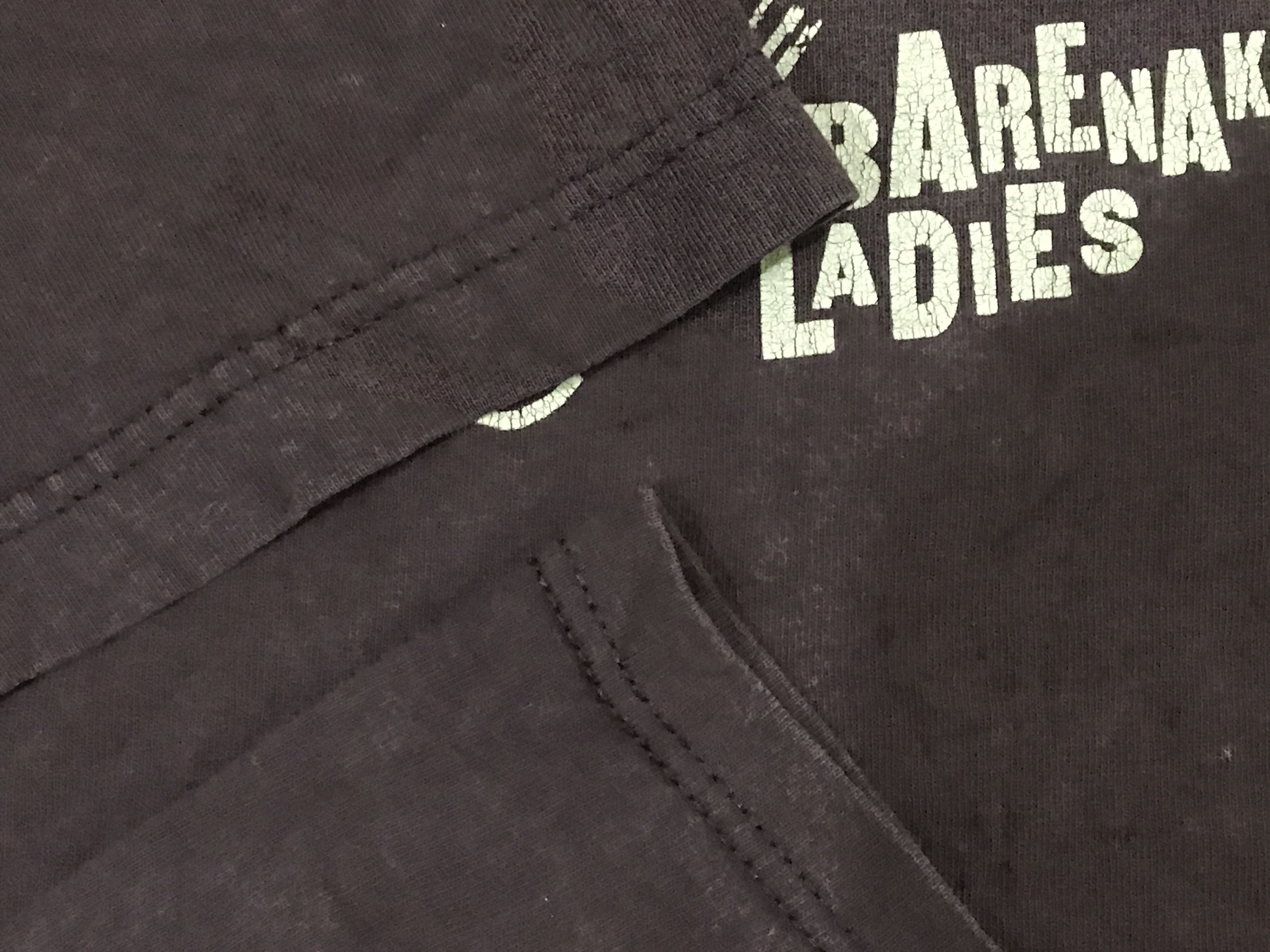Band Tees BARENAKED LADIES FOR THE HOLIDAYS TOUR 2005 TSHIRT Size US L / EU 52-54 / 3 - 9 Thumbnail