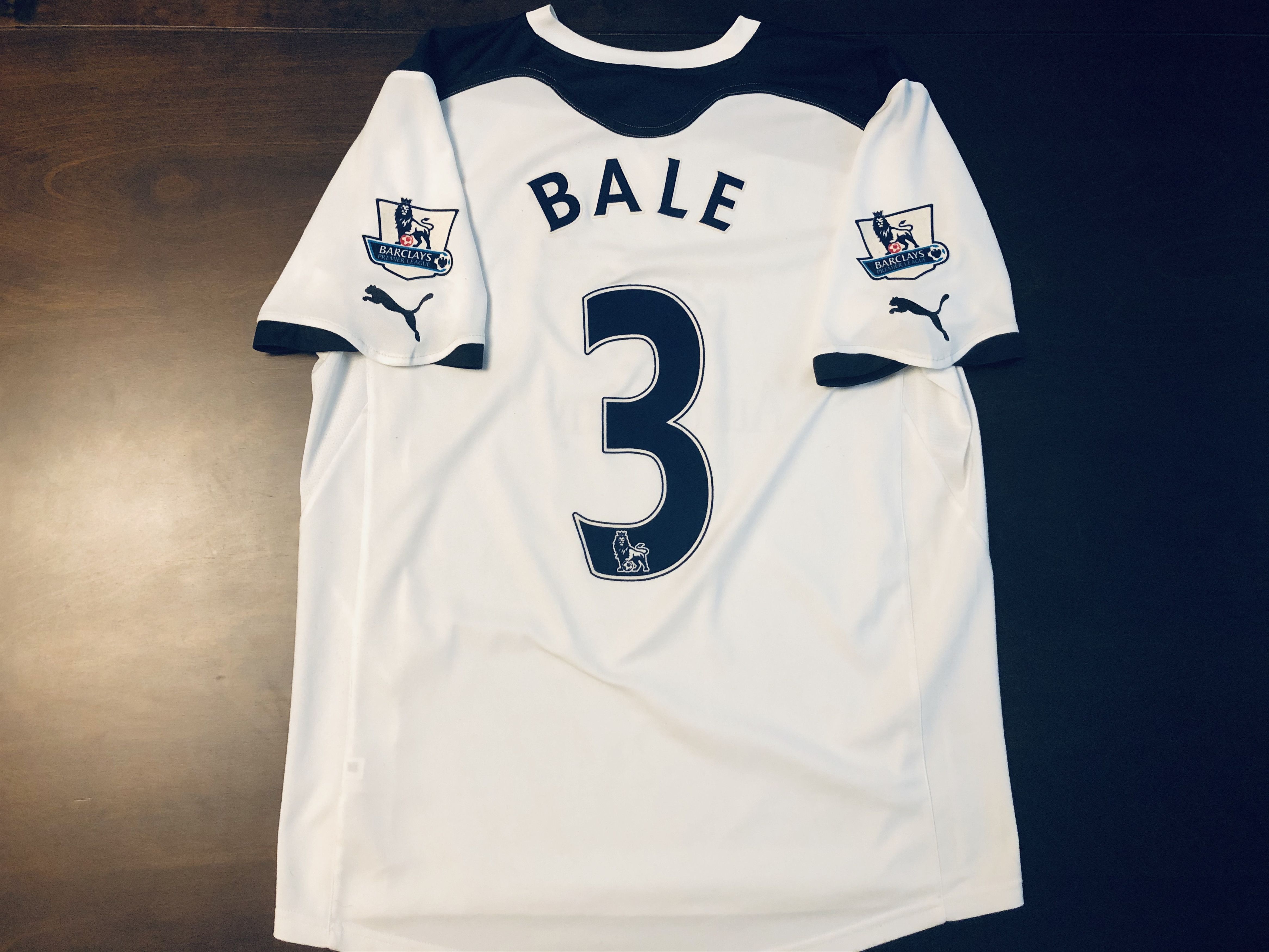 Tottenham Hotspur 2010-2011 Away Shirt *BALE* (Mint) L