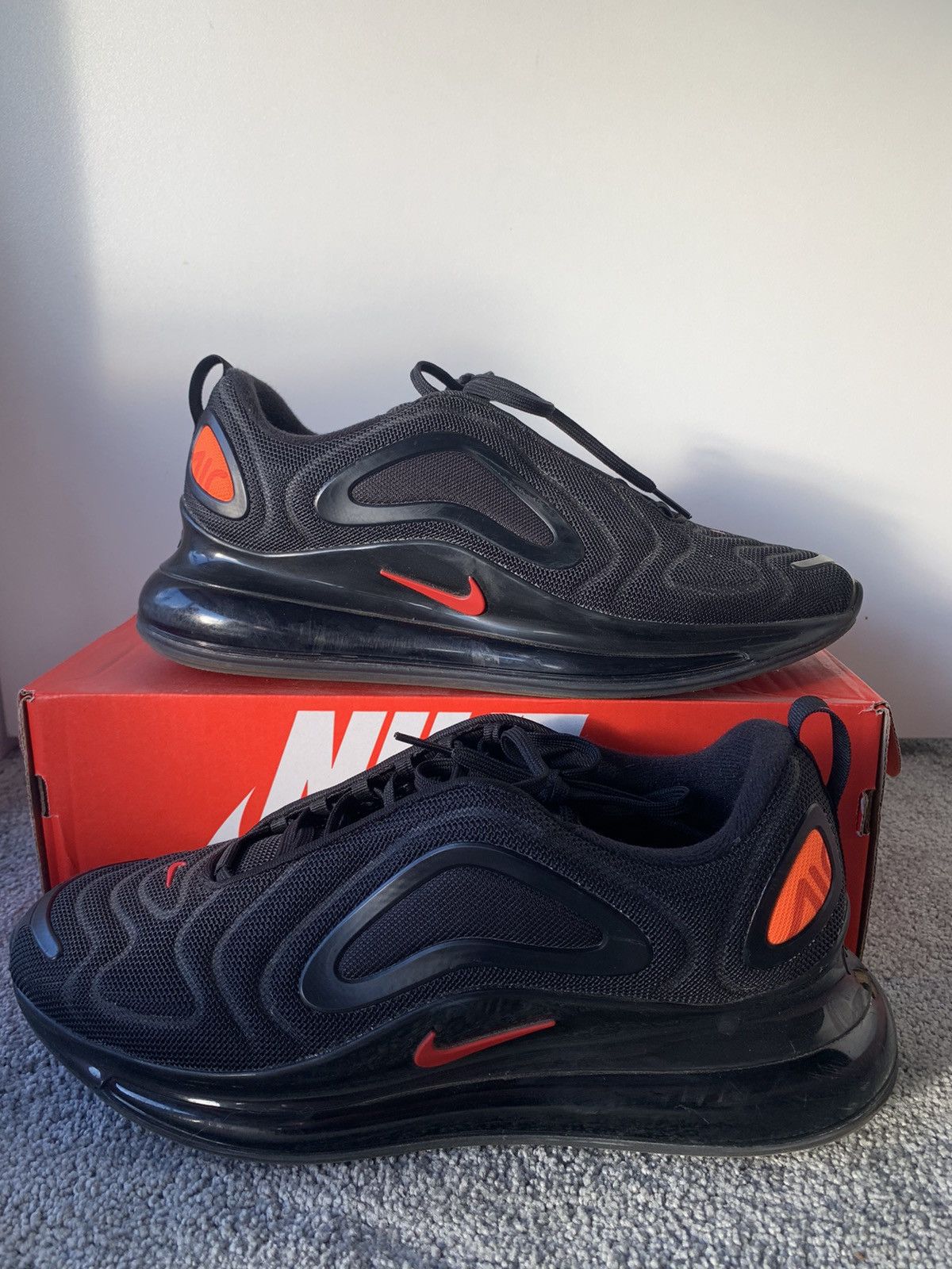 Nike Nike air max 720 black/crimson | Grailed