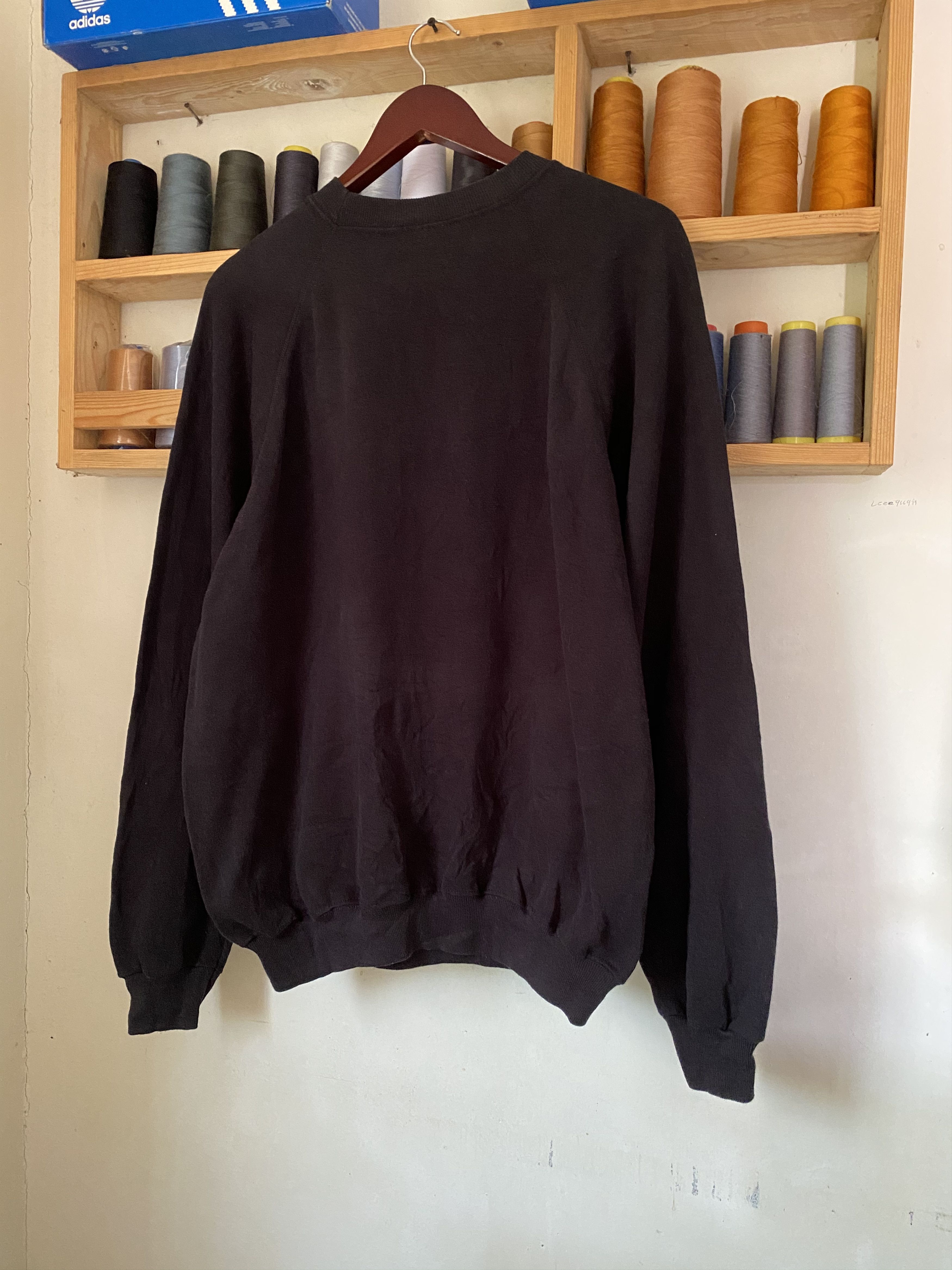 Vintage Vintage 80s Puttin On The Ritz Sweatshirt Size US XL / EU 56 / 4 - 5 Thumbnail