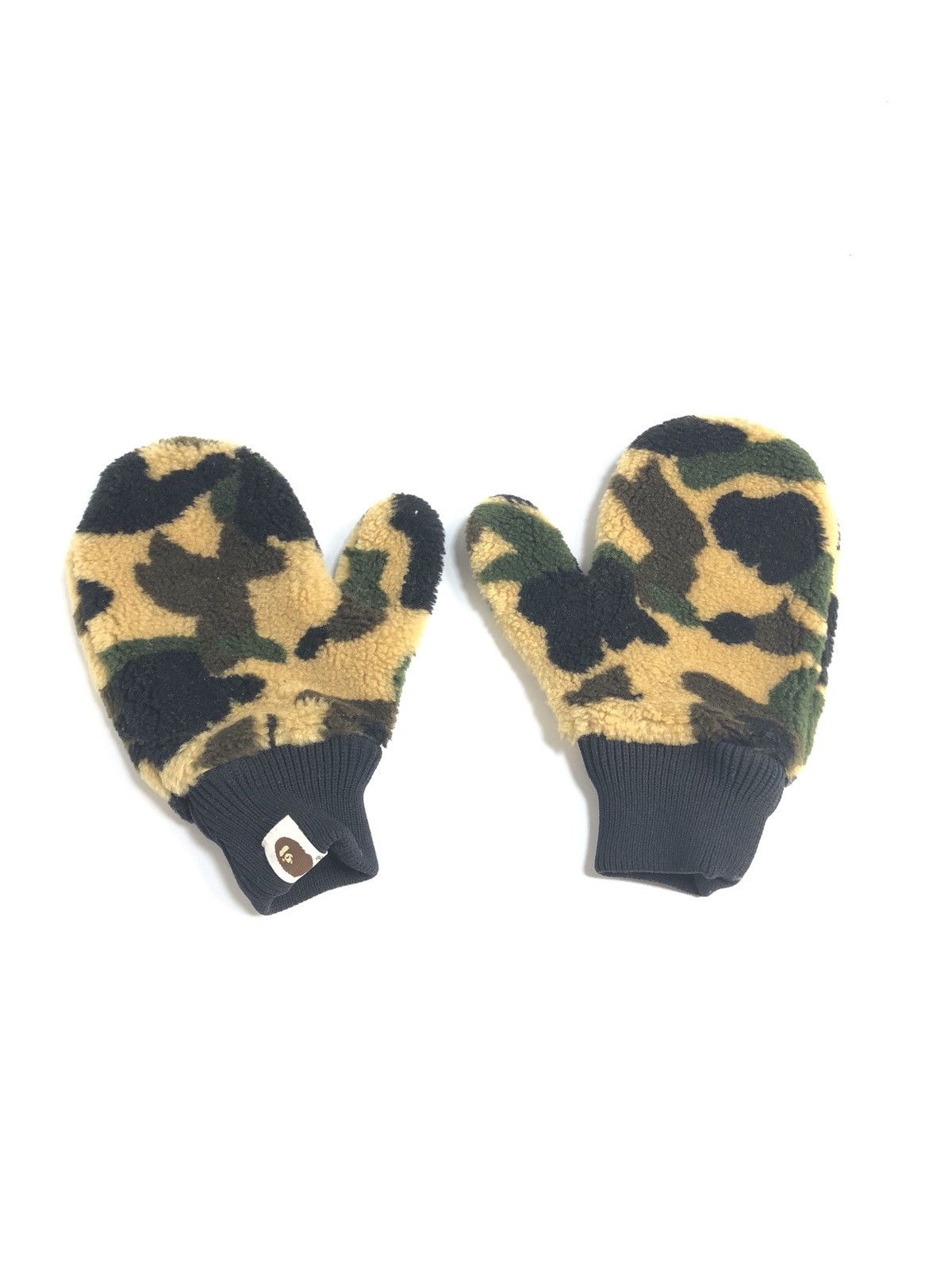 Bape Bape Japan Exclusive Mittens Size ONE SIZE - 1 Thumbnail