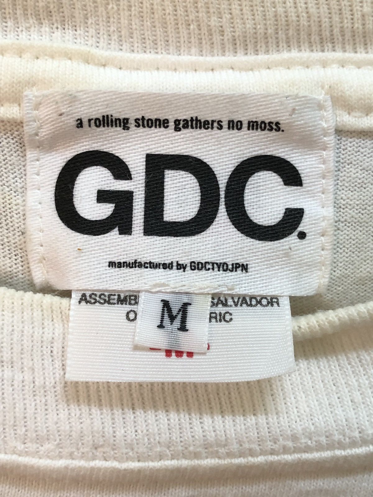 Japanese Brand Rare Gdc Tokyo Japan Surfing Summer 2005 Shirts Size US M / EU 48-50 / 2 - 5 Thumbnail