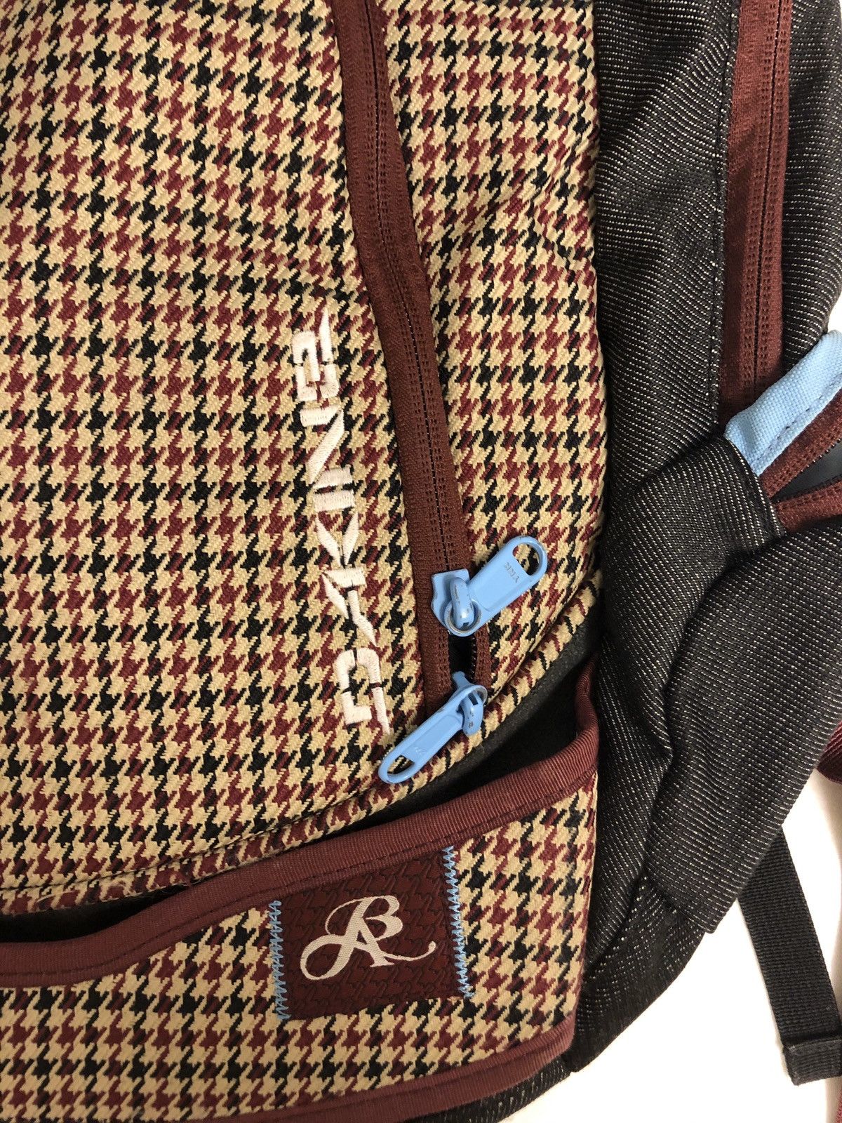 Dakine DAKINE VINTAGE RARE SCHOOL BAG Size ONE SIZE - 4 Thumbnail