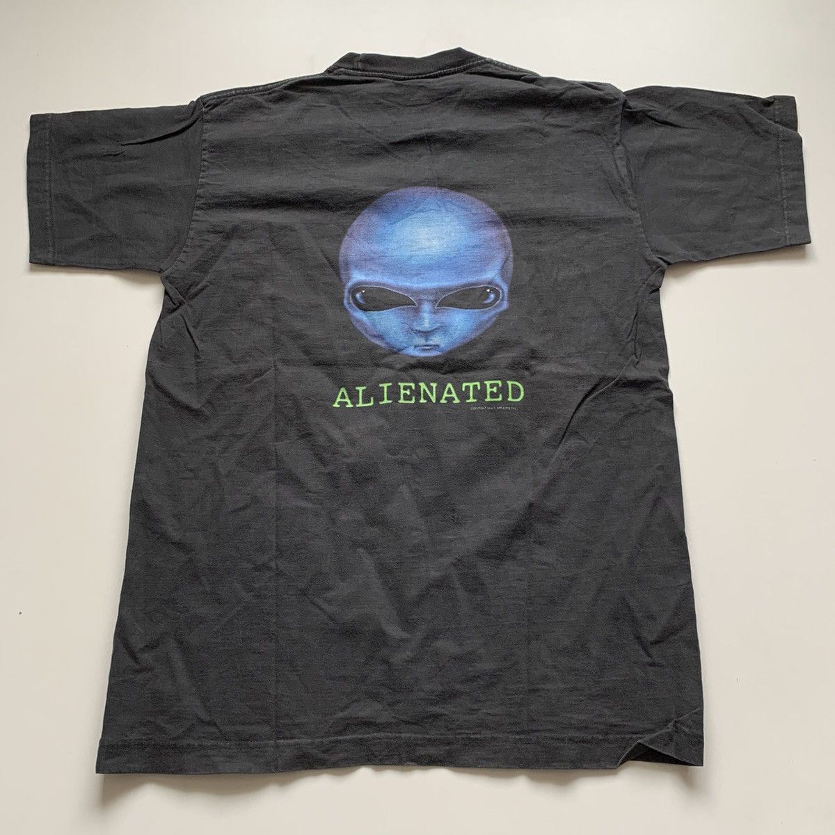 Alien Workshop Vintage 90s alien workshop skateboard t shirt Size US L / EU 52-54 / 3 - 3 Thumbnail