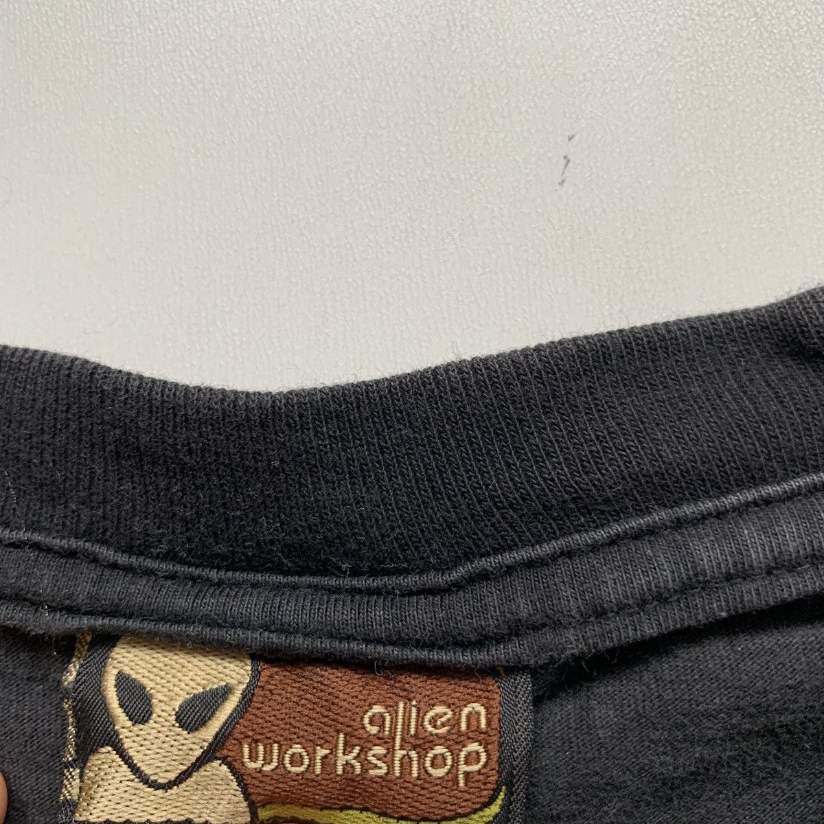 Alien Workshop Vintage 90s alien workshop skateboard t shirt Size US L / EU 52-54 / 3 - 7 Thumbnail