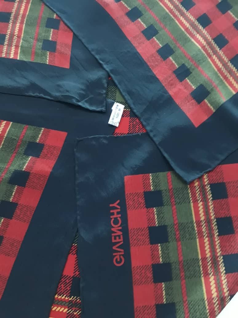 Givenchy Givenchy Silk Scarf/Mafla Size ONE SIZE - 5 Thumbnail