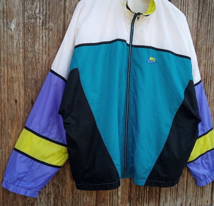Nike Vintage Nike Sports Colourblock Style Windbreaker jacket Size US XL / EU 56 / 4 - 3 Thumbnail