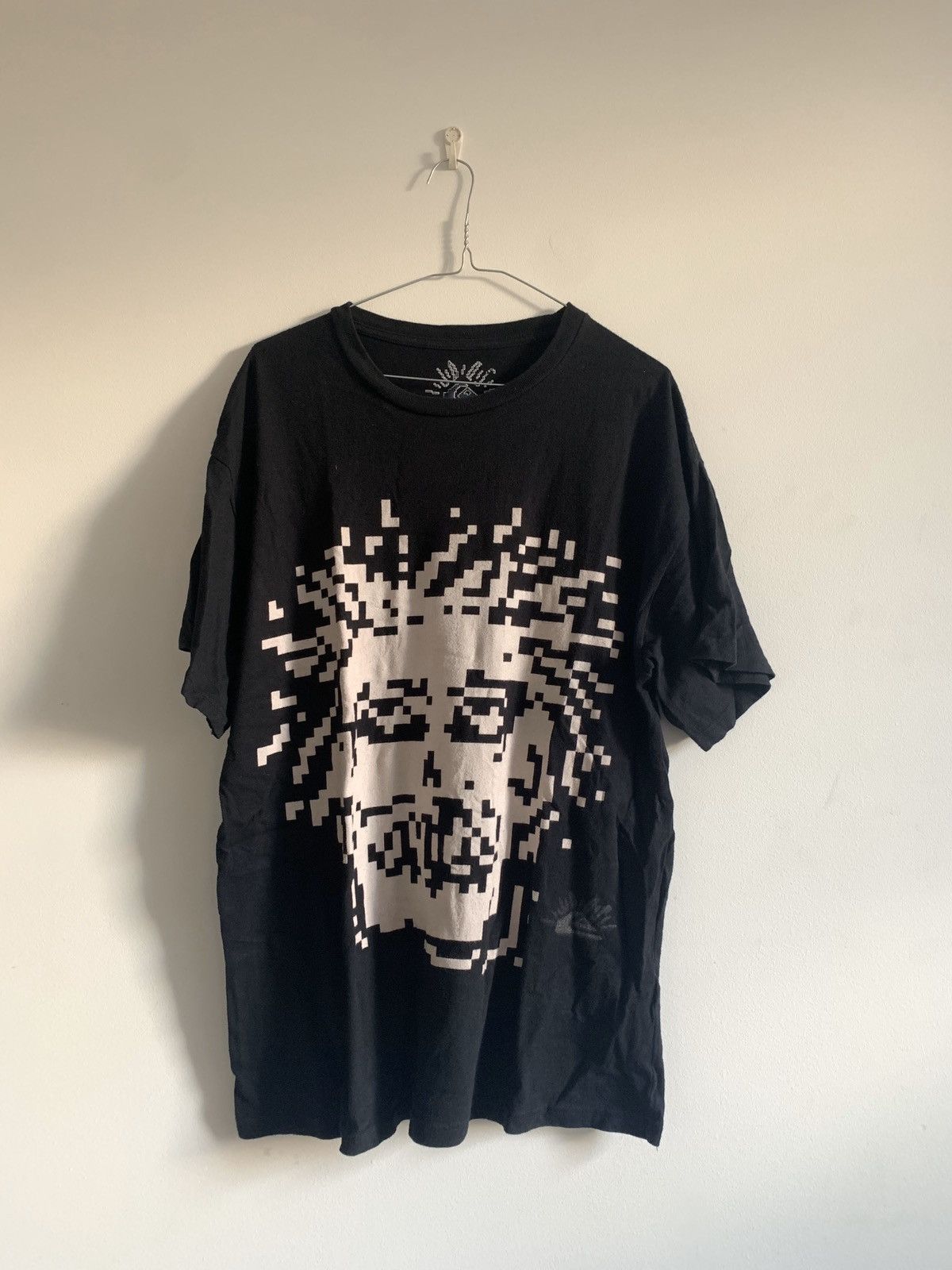 JULIEN DAVID × Quiksilver Julien David x Quiksilver Black T