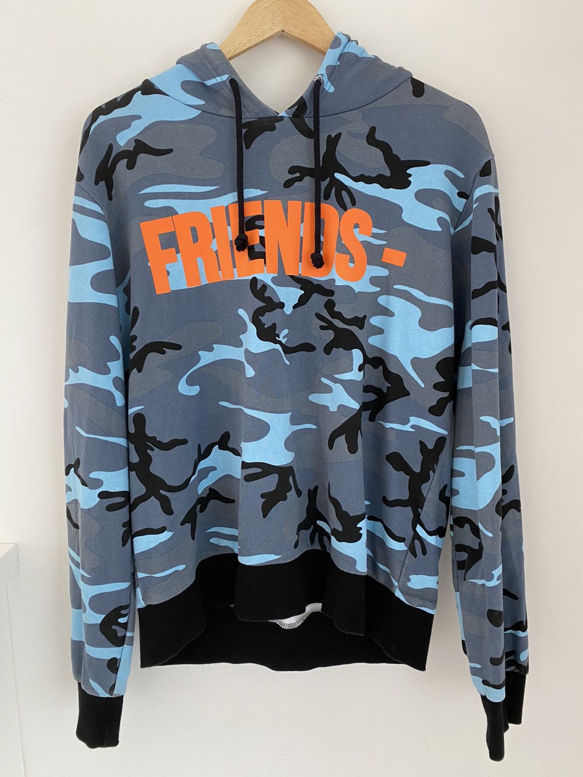 Blue camo vlone hoodie best sale