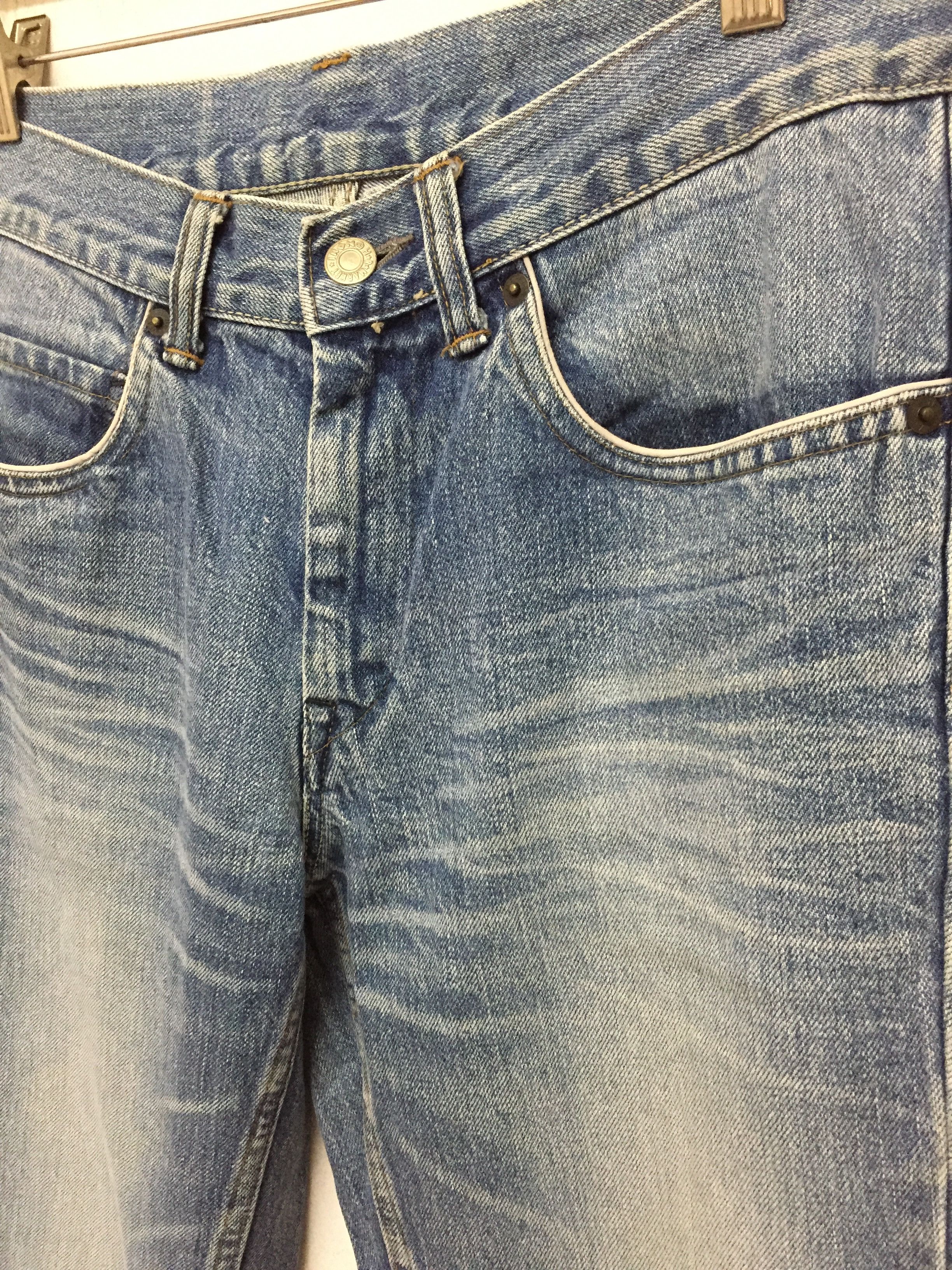 Blue Blue Japan velcro straps Back pocket Wash denim Size US 29 - 10 Thumbnail