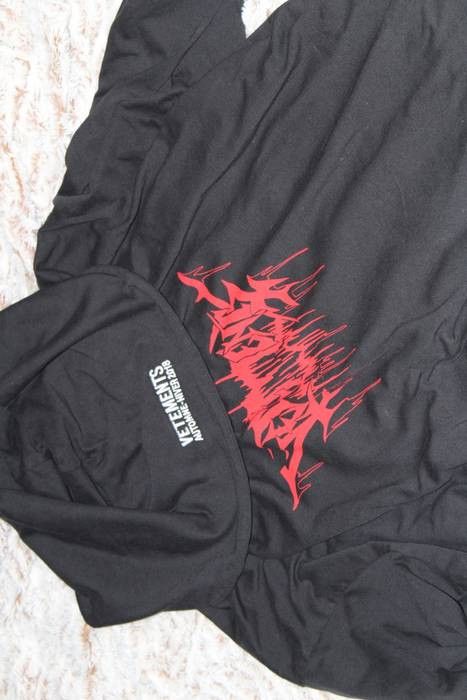 Vetements best sale hoodie metal