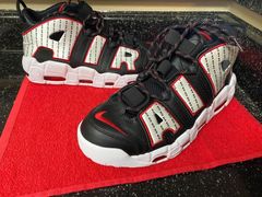 Nike best sale uptempo pinstripe