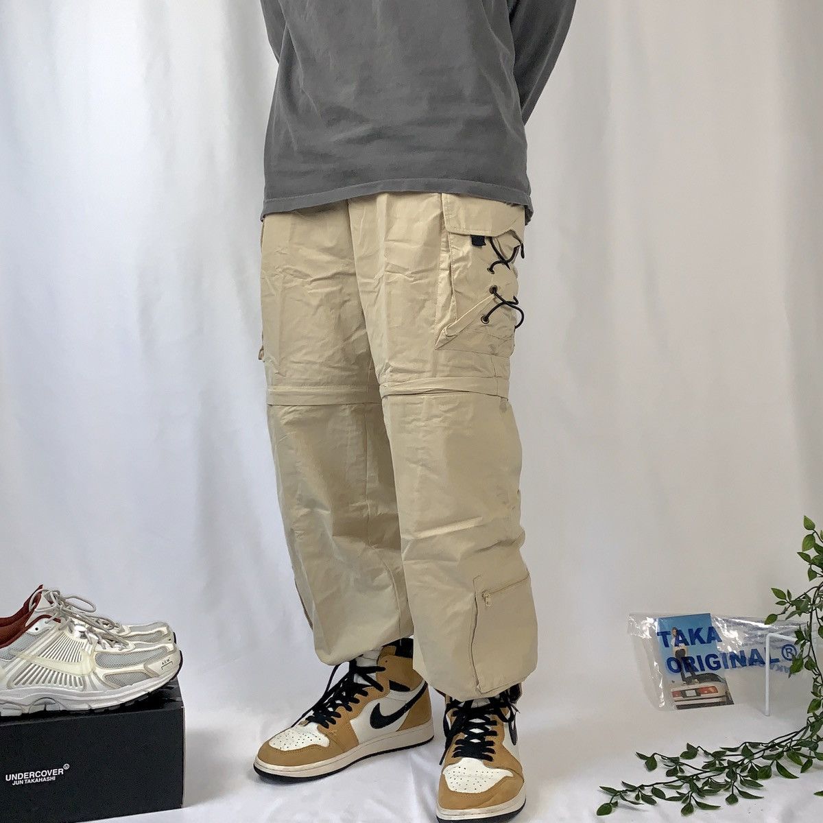 Vintage Cargo 10 Pocket Track Pants Cream 32 Size US 32 / EU 48 - 1 Thumbnail