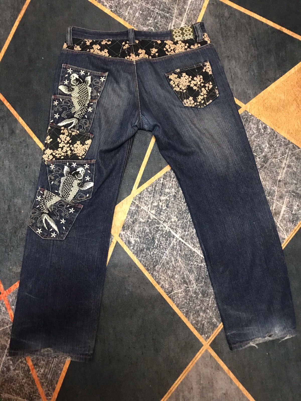 Hysteric Glamour Karakuri tamashi koi fish embroidery multi pocket logo fish Size US 38 / EU 54 - 5 Thumbnail