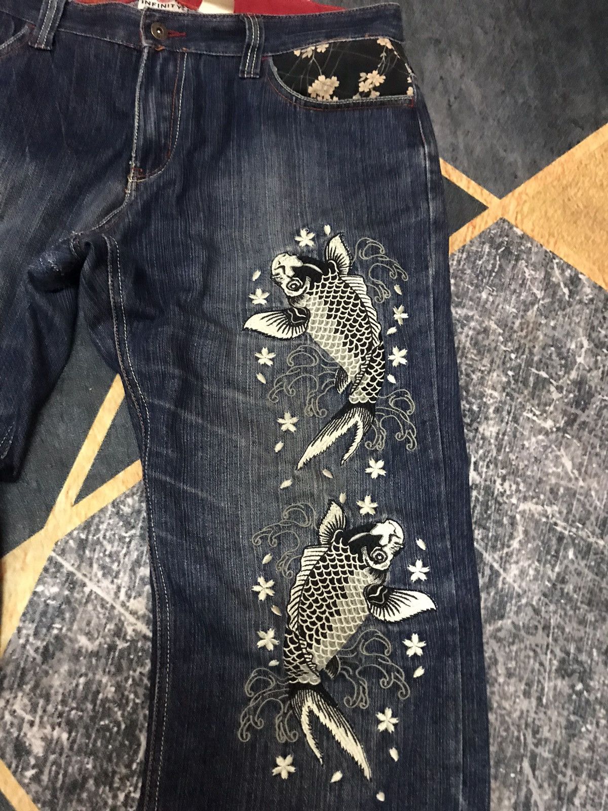 Hysteric Glamour Karakuri tamashi koi fish embroidery multi pocket logo fish Size US 38 / EU 54 - 2 Thumbnail