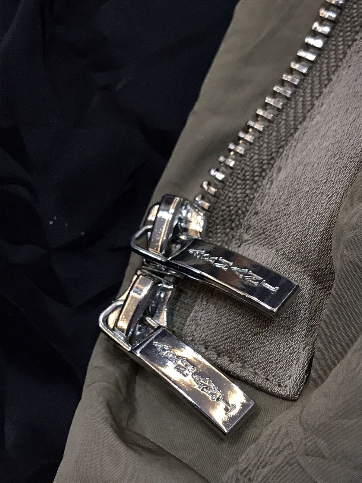 Armani ARMANI COLLEZIONI PARKA JACKET ZIPPER SIZE 42 Size US XS / EU 42 / 0 - 9 Thumbnail