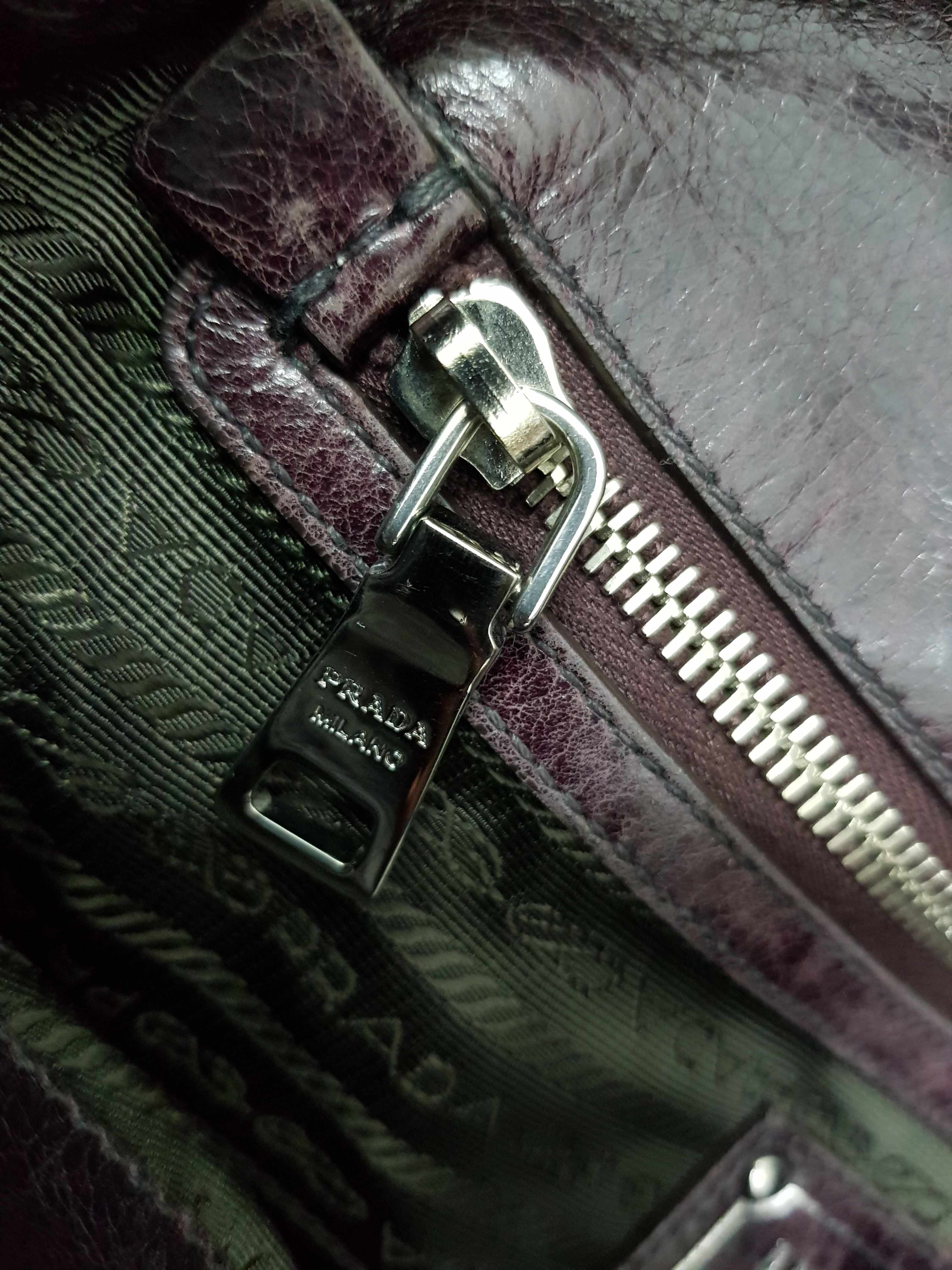 Prada Authentic PRADA MILANO Nylon and Leather Cross Body Bag Size ONE SIZE - 4 Thumbnail