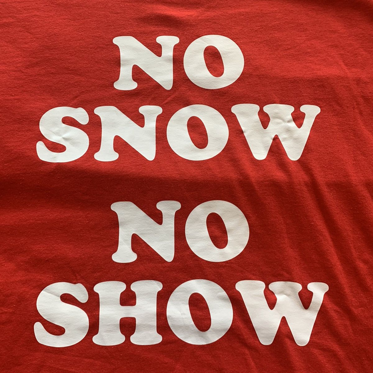 Gildan Final $ No Snow No Show Red shirt size XL cocaine drug Size US XL / EU 56 / 4 - 2 Thumbnail