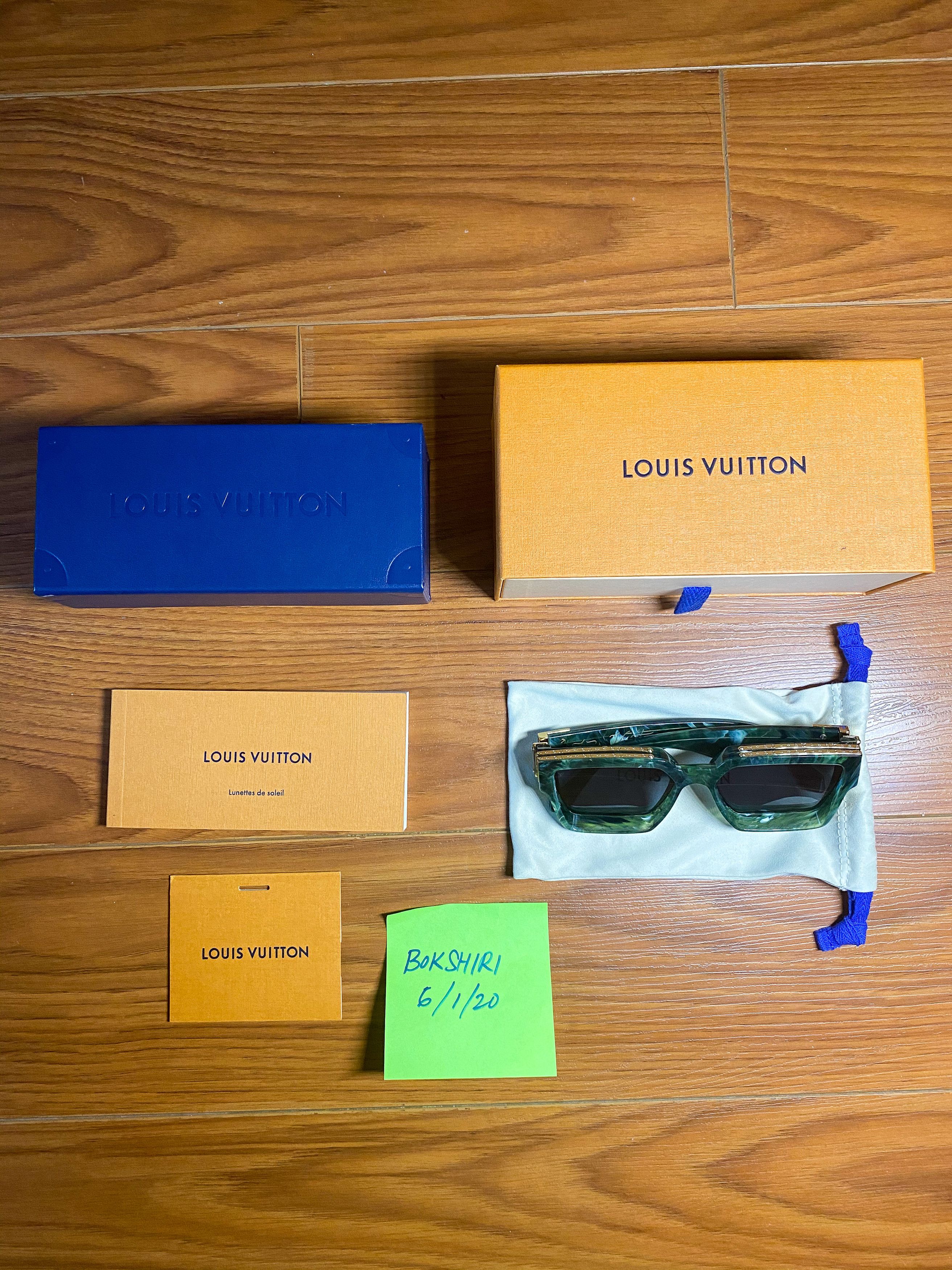 Louis Vuitton 1.1 Evidence Metal Square Sunglasses Gold Metal. Size U