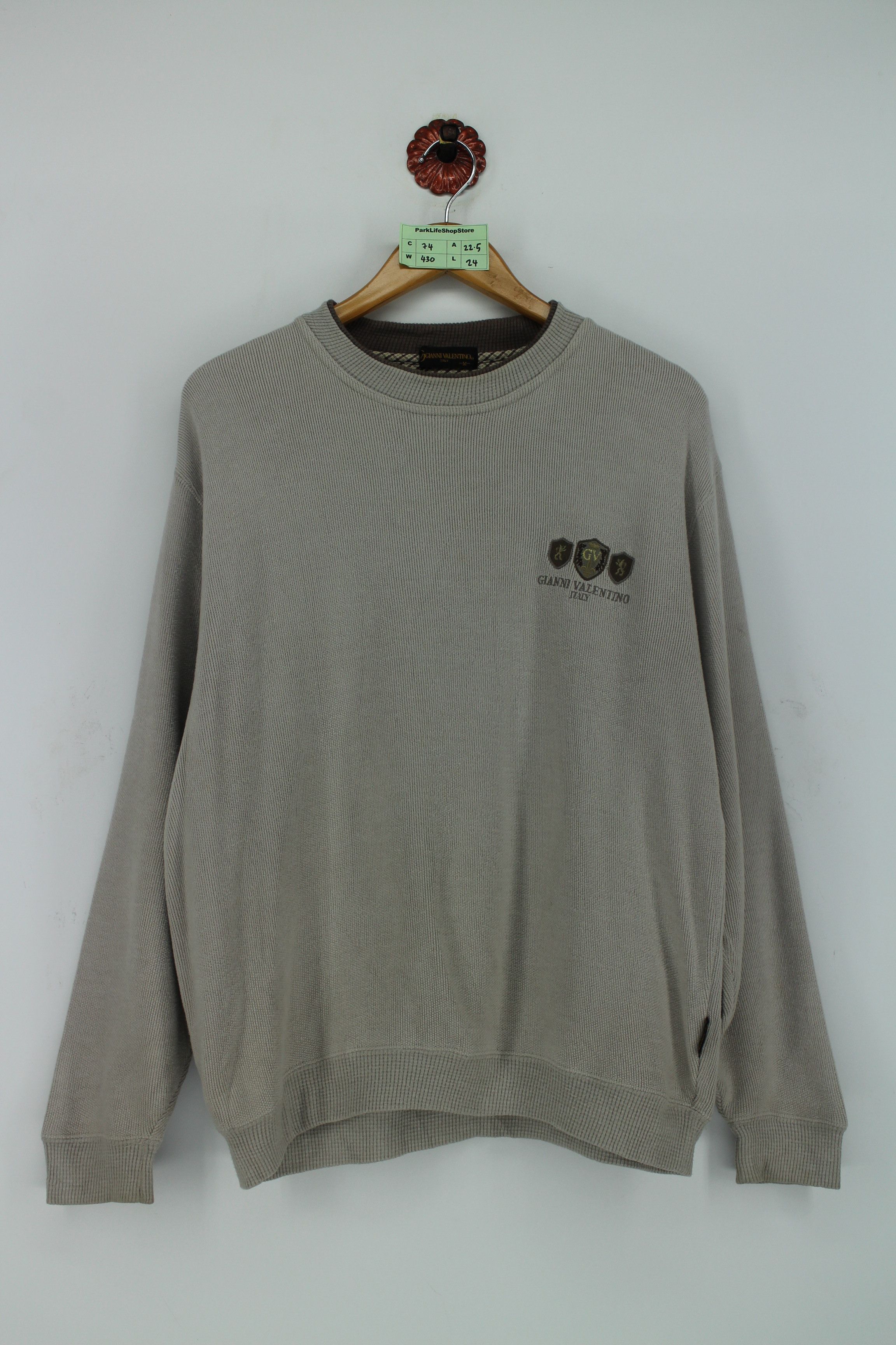 Vintage 90s Gianni Valentino Sweatshirt Spell Out Embroidered hot Spell Out Grey Colour Crewneck Pullover Size Large