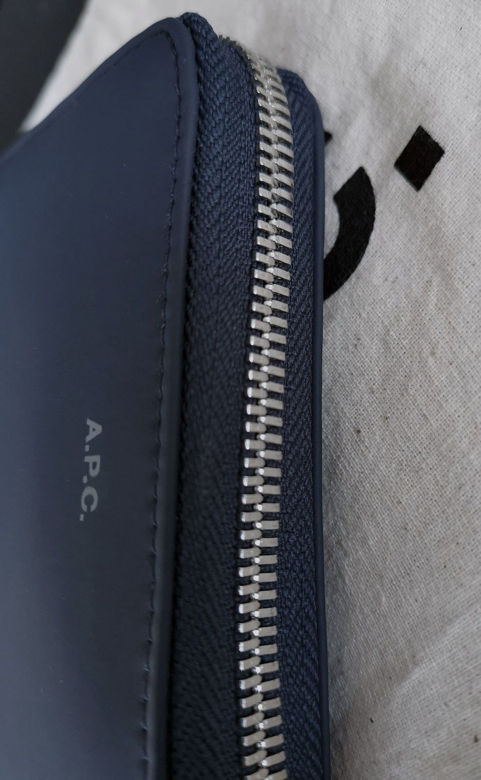 A.P.C. APC ZIP WALLET - MARINE - NEW WITH TAGS AND POUCH Size ONE SIZE - 4 Thumbnail