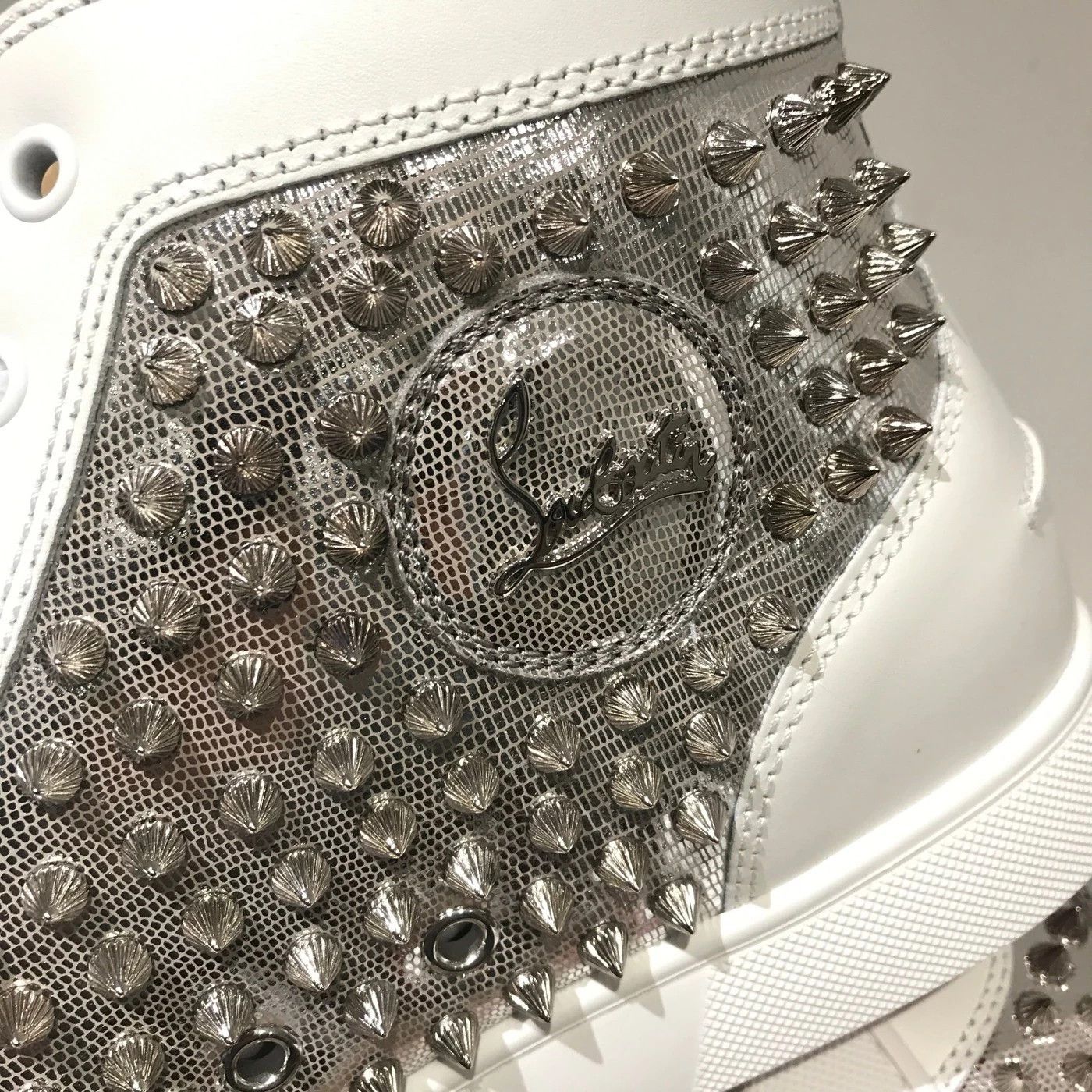 Louboutin yang louis sale