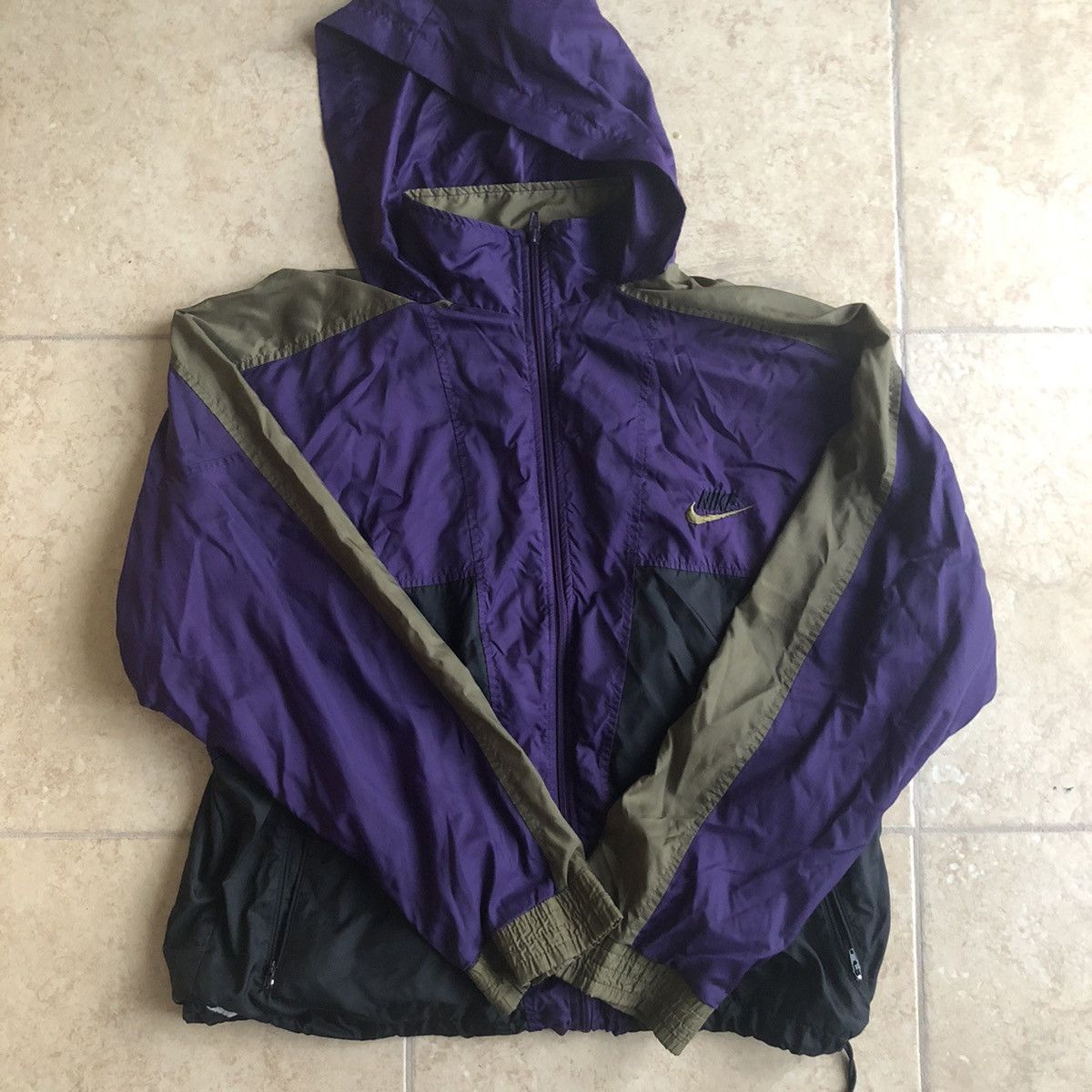 Nike Nike Vintage 90’s Windbreaker - Royal Purple/Cargo Olive Size US L / EU 52-54 / 3 - 1 Thumbnail