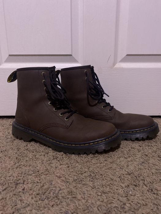 Mens awley best sale 8 eye boot