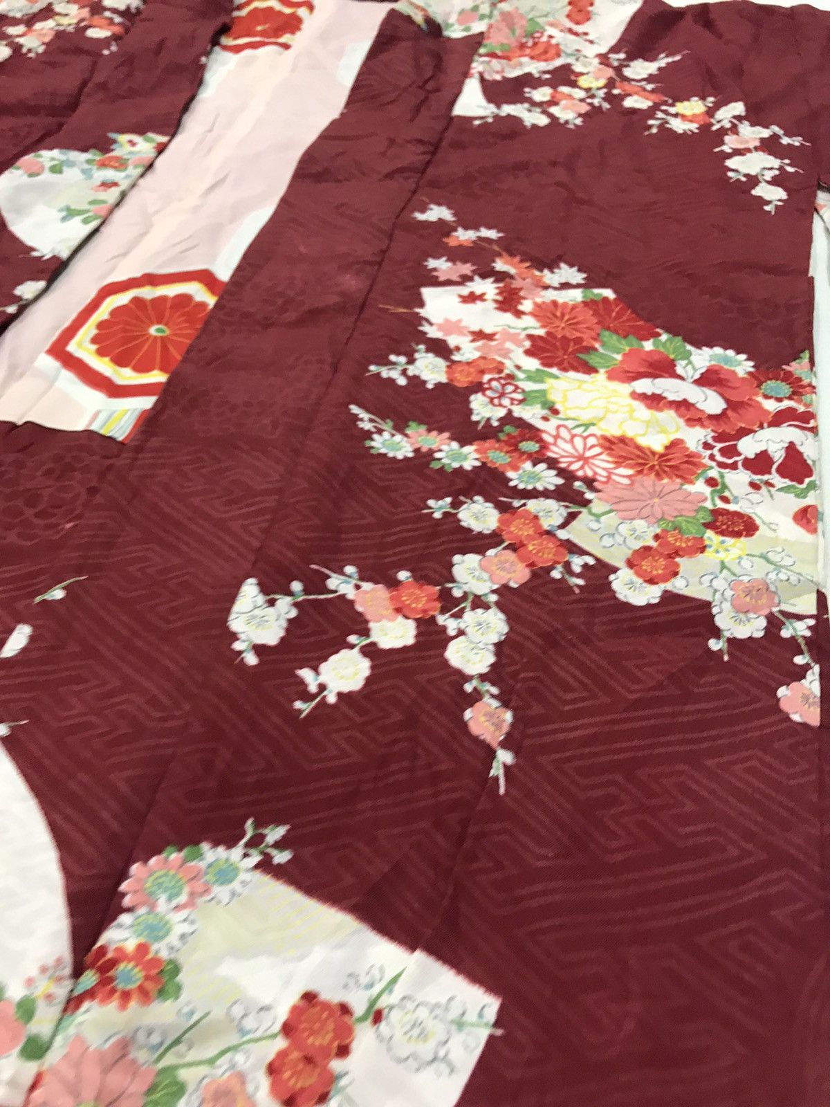 Japanese Brand VINTAGE FLORAL PATTERN SILK KIMONO JAPAN Size US M / EU 48-50 / 2 - 3 Thumbnail