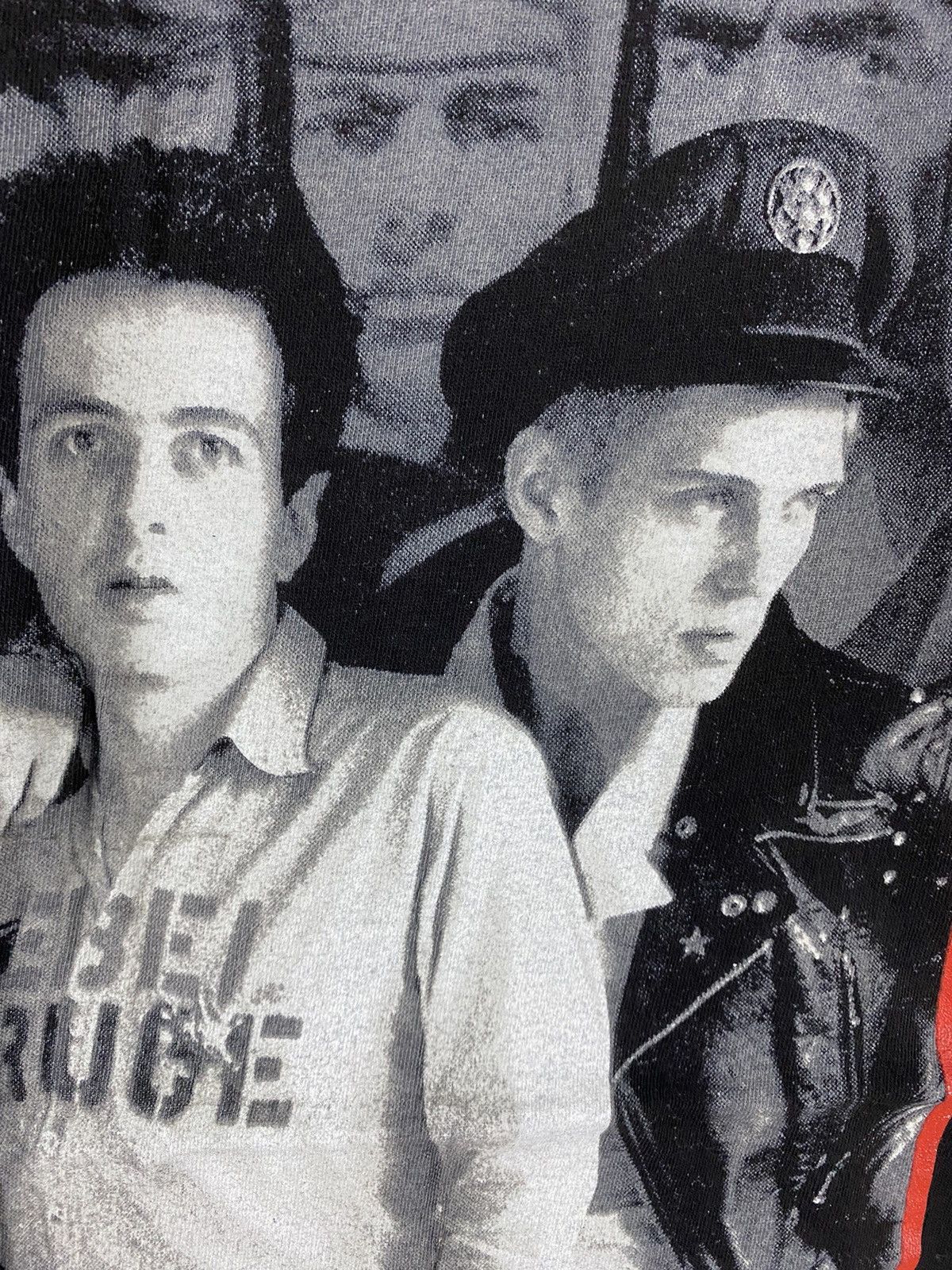 Band Tees vintage 90s the clash rebel truce punk rock rare t-shirts Size US XL / EU 56 / 4 - 5 Thumbnail