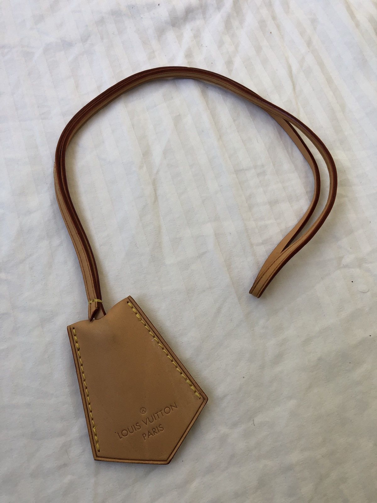 Louis Vuitton Louis Vuitton Size ONE SIZE - 2 Thumbnail
