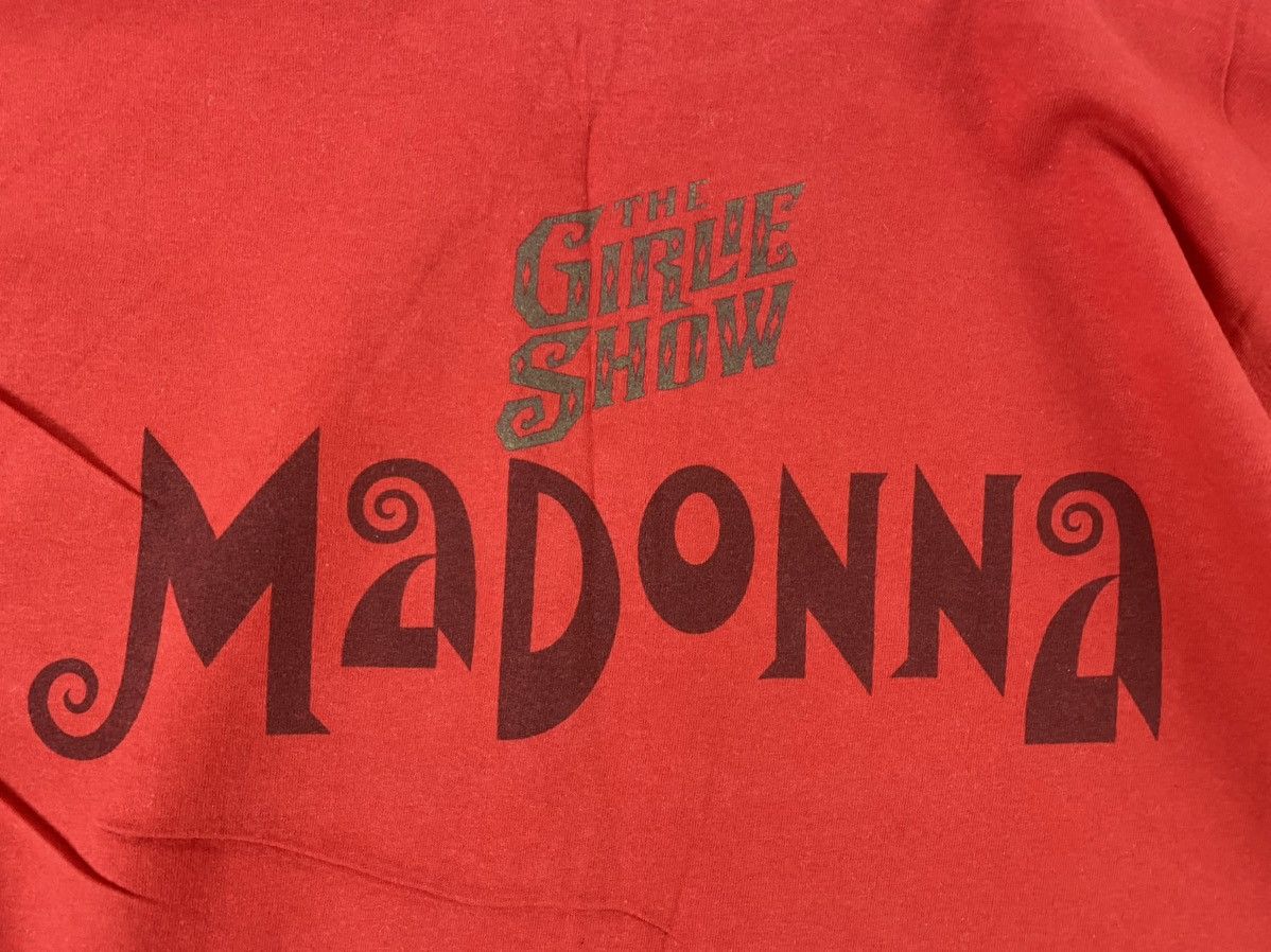 Band Tees vintage 1993 madonna the girlie show rare design t-shirts Size US XL / EU 56 / 4 - 6 Thumbnail