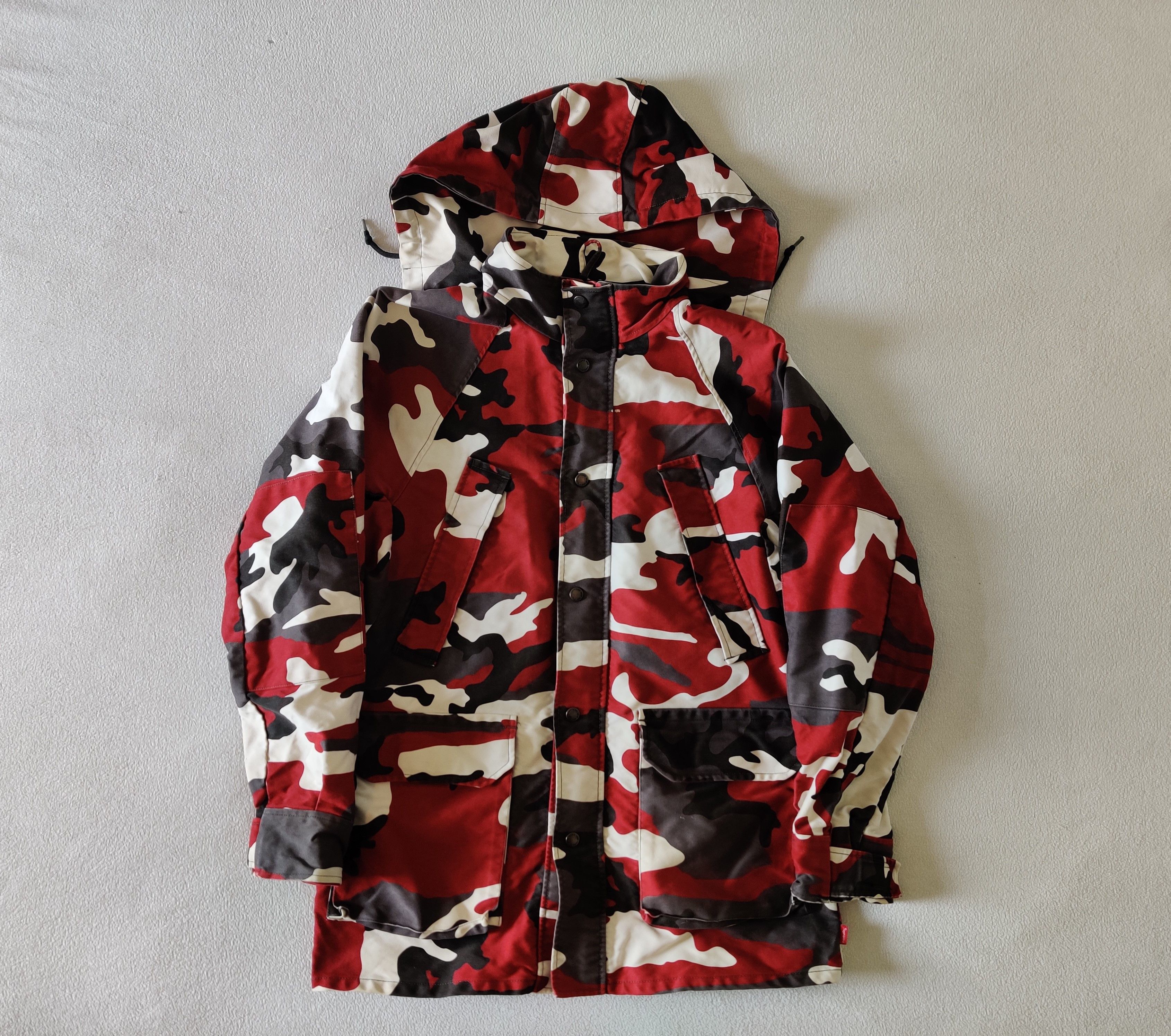 x SUPREME CAMO FIELD JACKET – OBTAIND