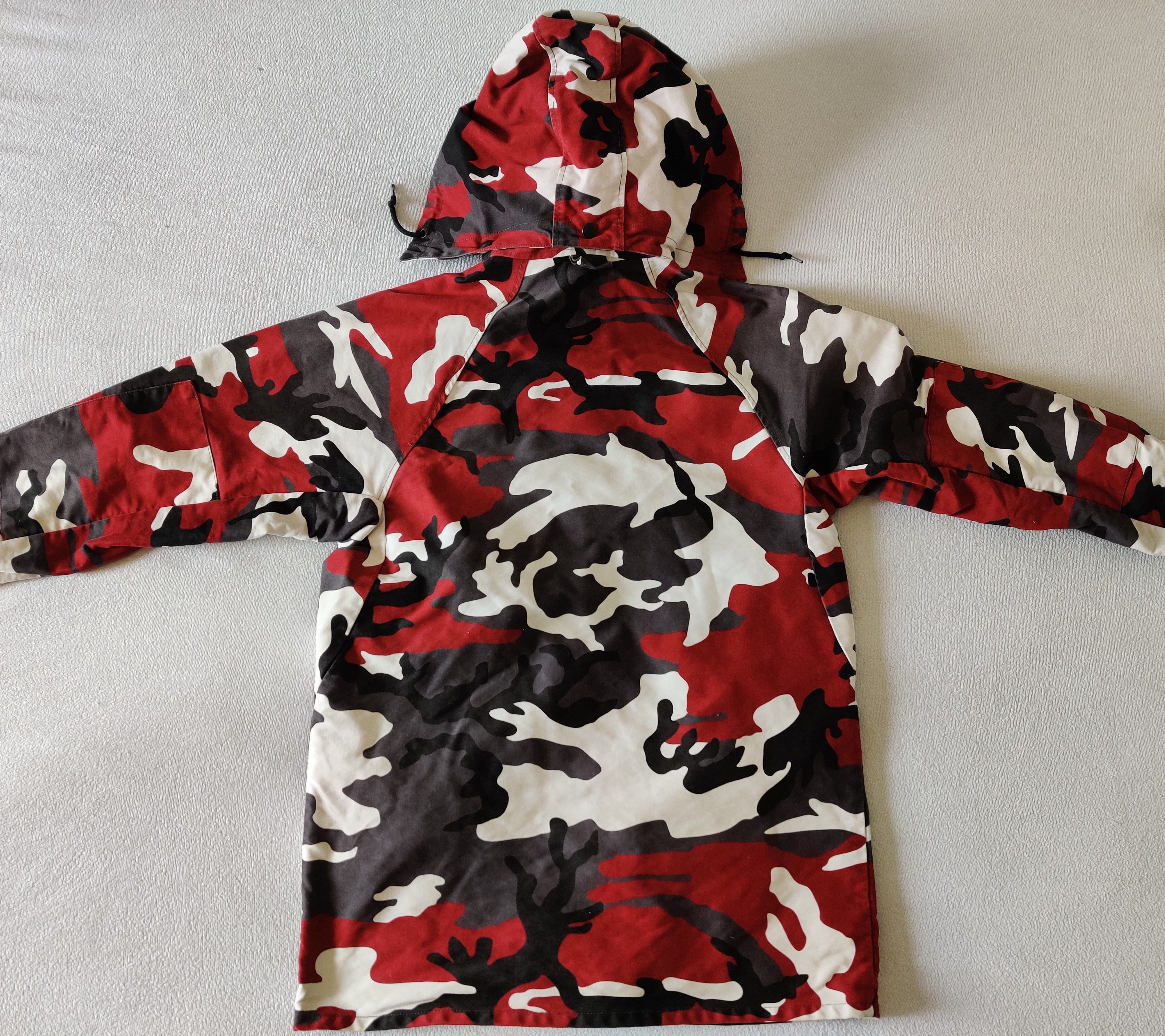 Supreme Supreme FW 13 Field Parka Jacket Urban Camo (Red Camo